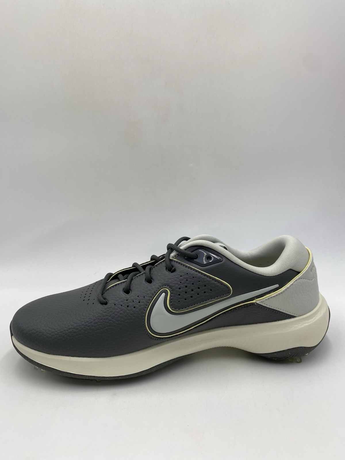 Nike Victory Pro 3 Wide Grey Sail (DX9028 001) Men’s Size 9.5 Wide