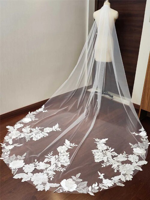 Floral Lace Wedding Veil Bridal with Comb 3 Meters Long Single Tier Head Veil