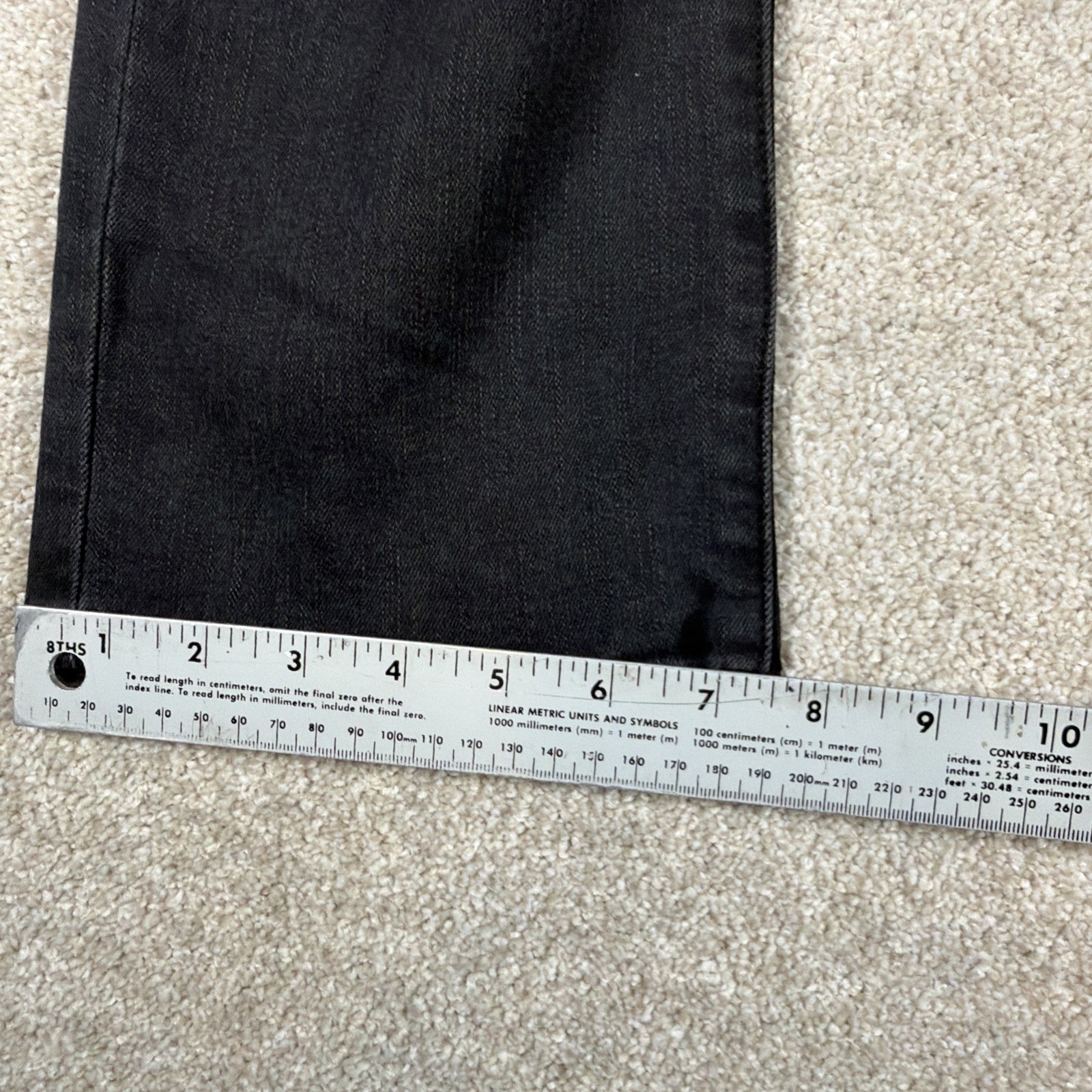 Levis Womens Classic Straight Leg Jean 8 (FITS 35 X 27) Dark Charcoal Gray Denim