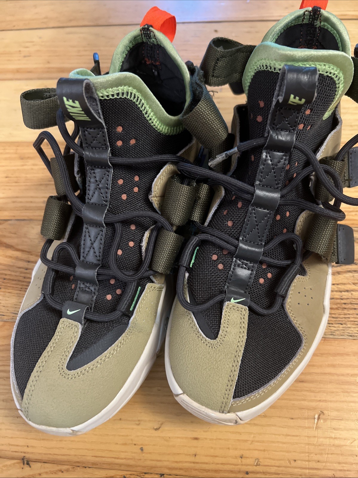 Nike Air Max 270 Bowfin Khaki Olive Black Orange US 7 Men EUR 40 Trail AQ8764