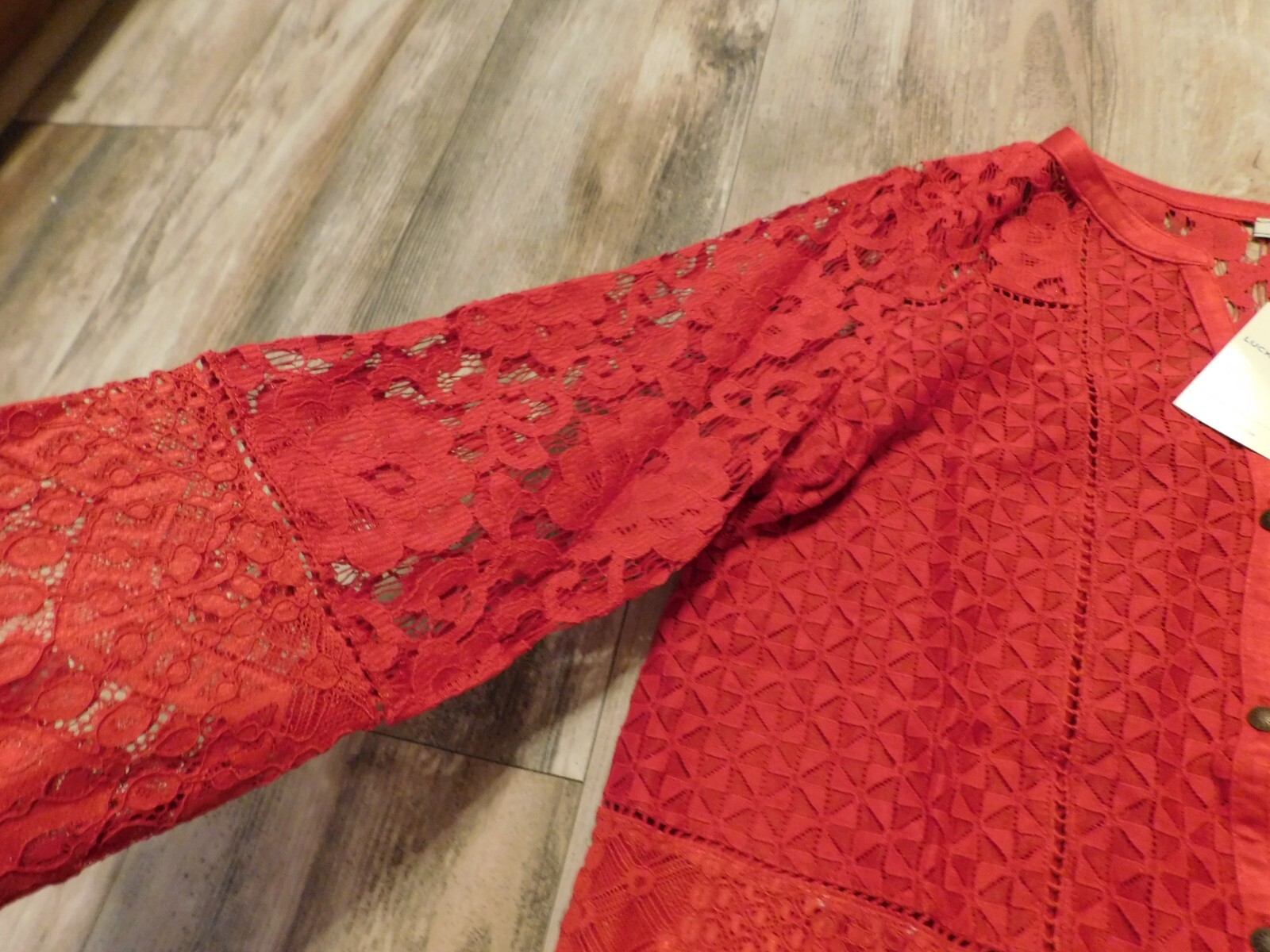 LUCKY BRAND RED LACE TOP SIZE MEDIUM NEW $59.5