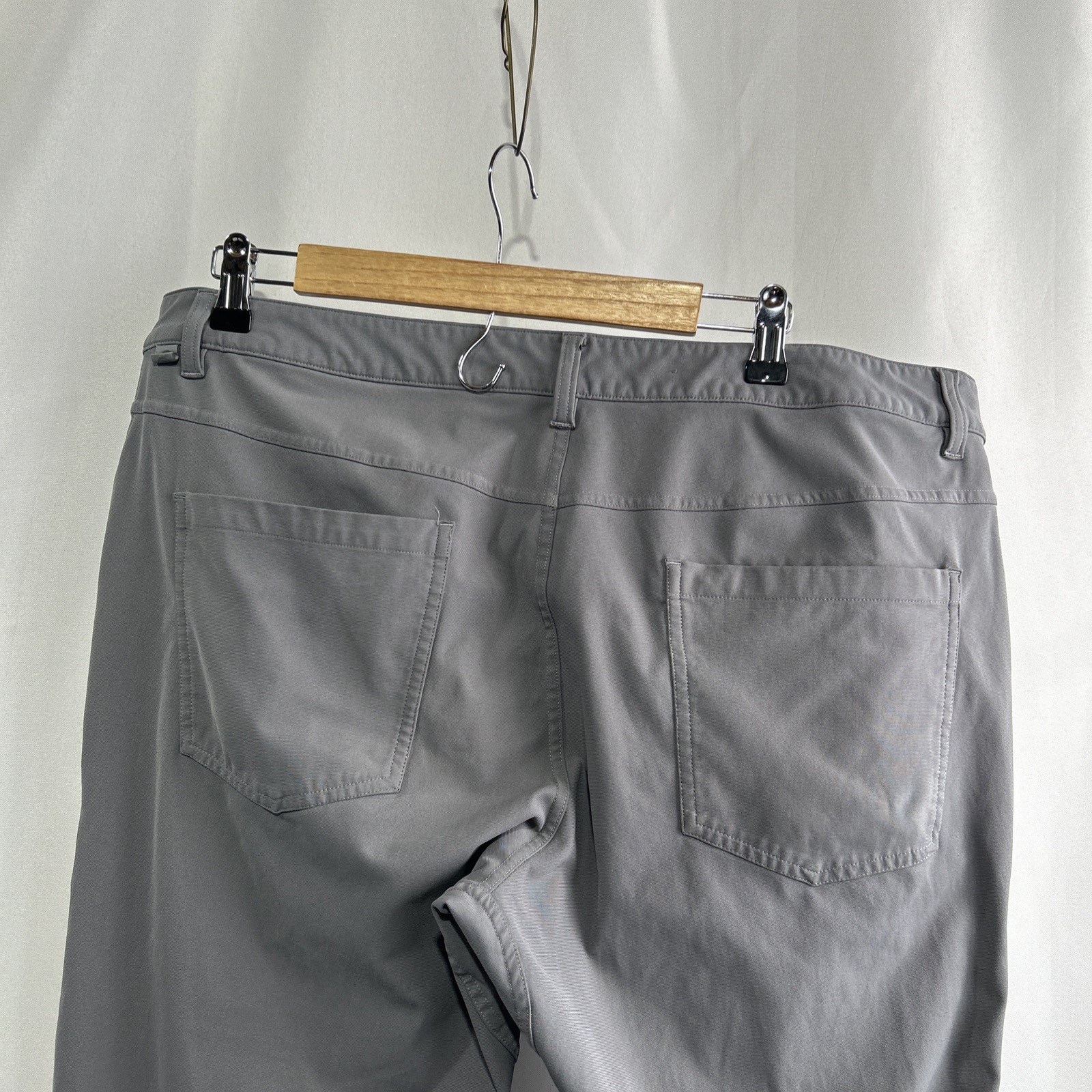Lululemon Pants Men’s 38×31 ABC 5 Pocket Chino Gray LM5ADAS SEE Pictures **