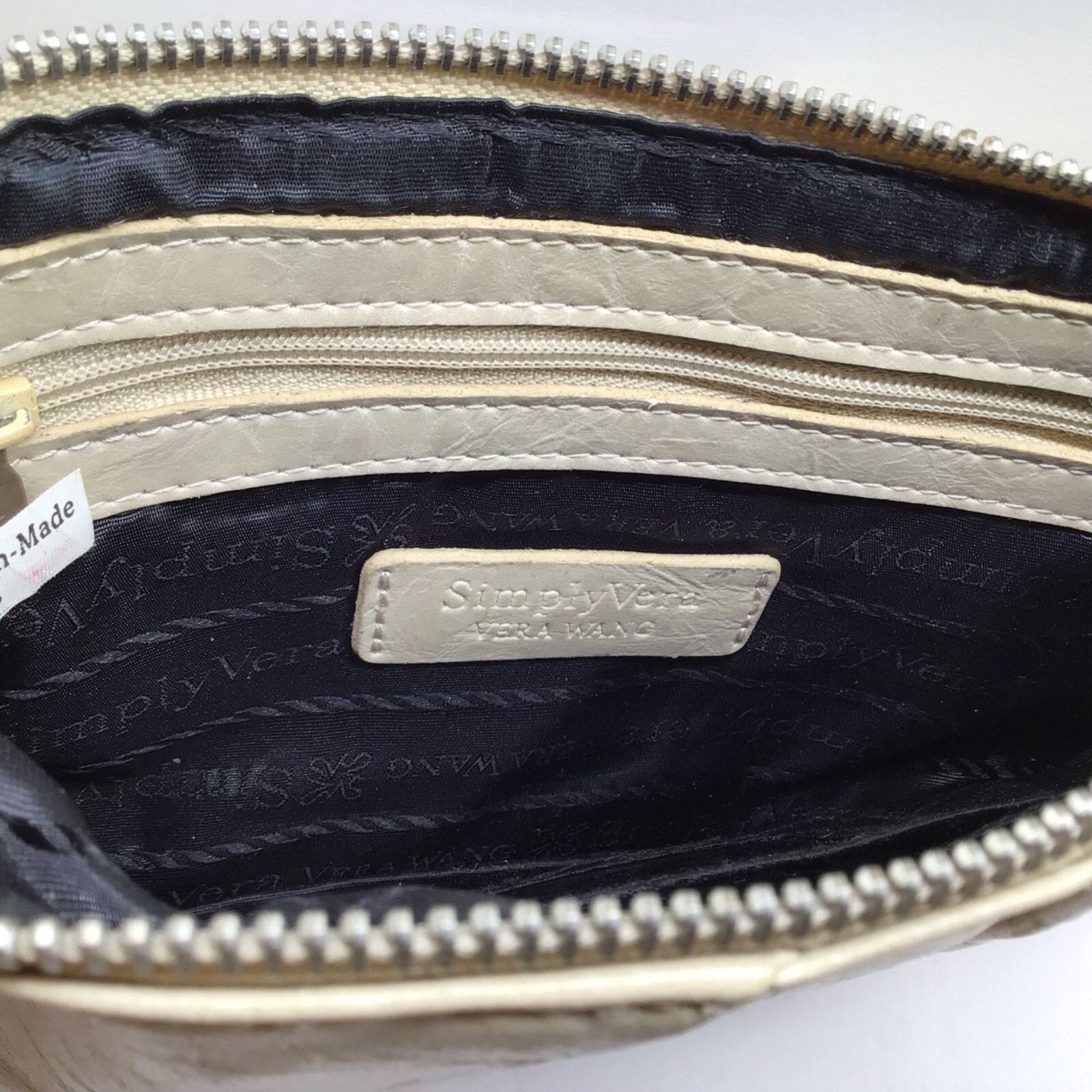 Simply Vera Vera Wang Womens Beige Wristlet Clutch 100% Man-Made Material