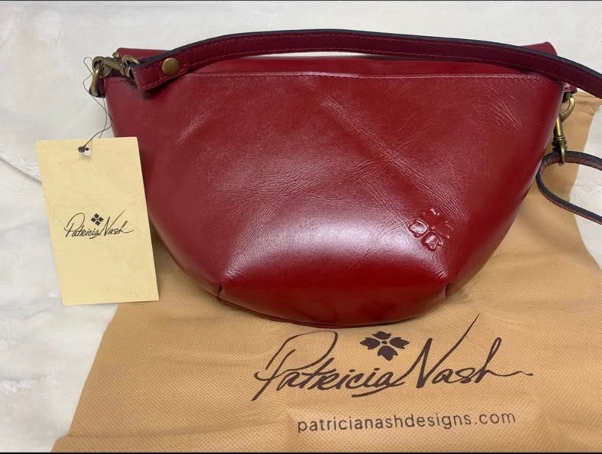 BARGAIN ! Brand New Leather Patricia Nash Purse