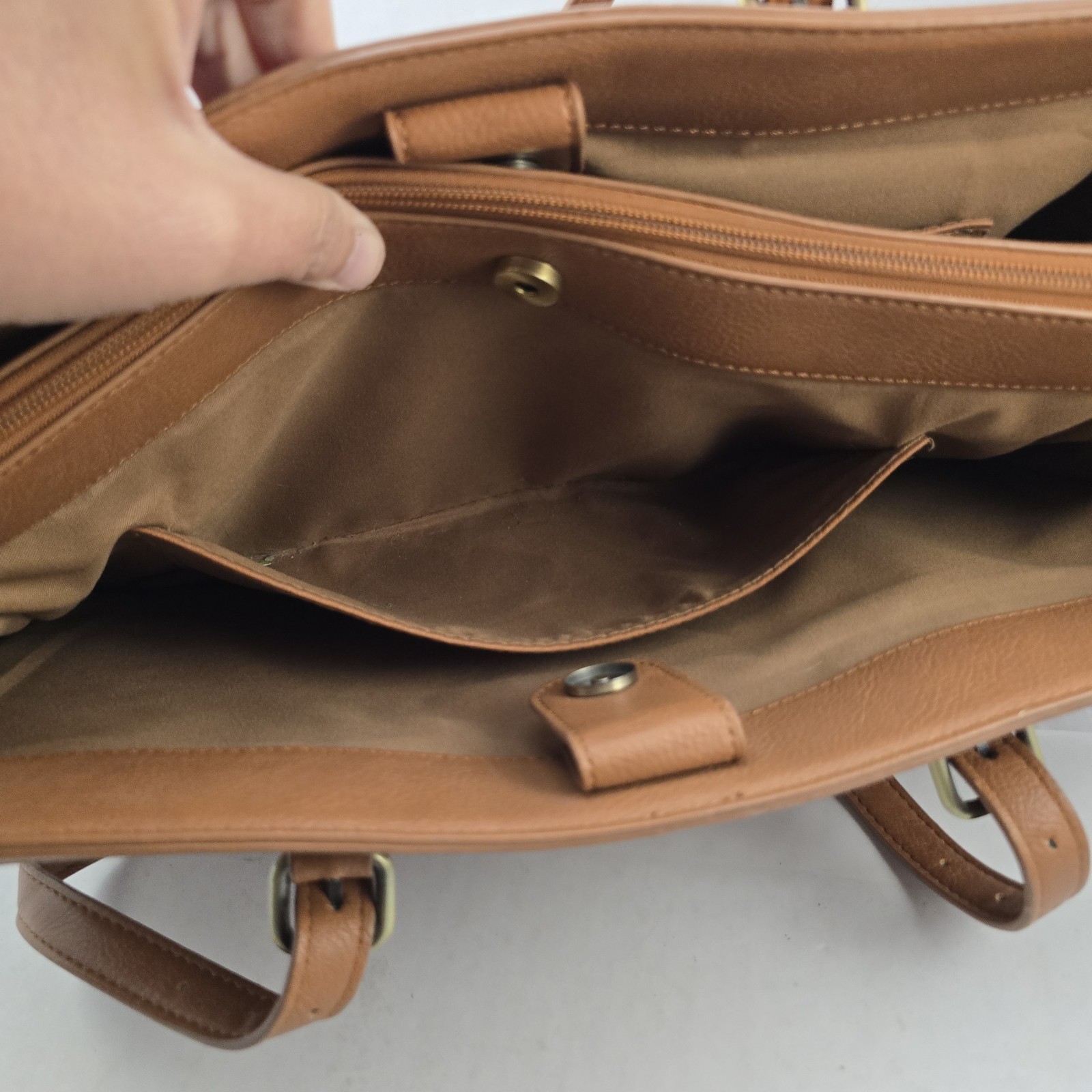 Ecosusi Brown Vegan Leather Tote Laptop Bag Tassel Strap Structured Work Satchel