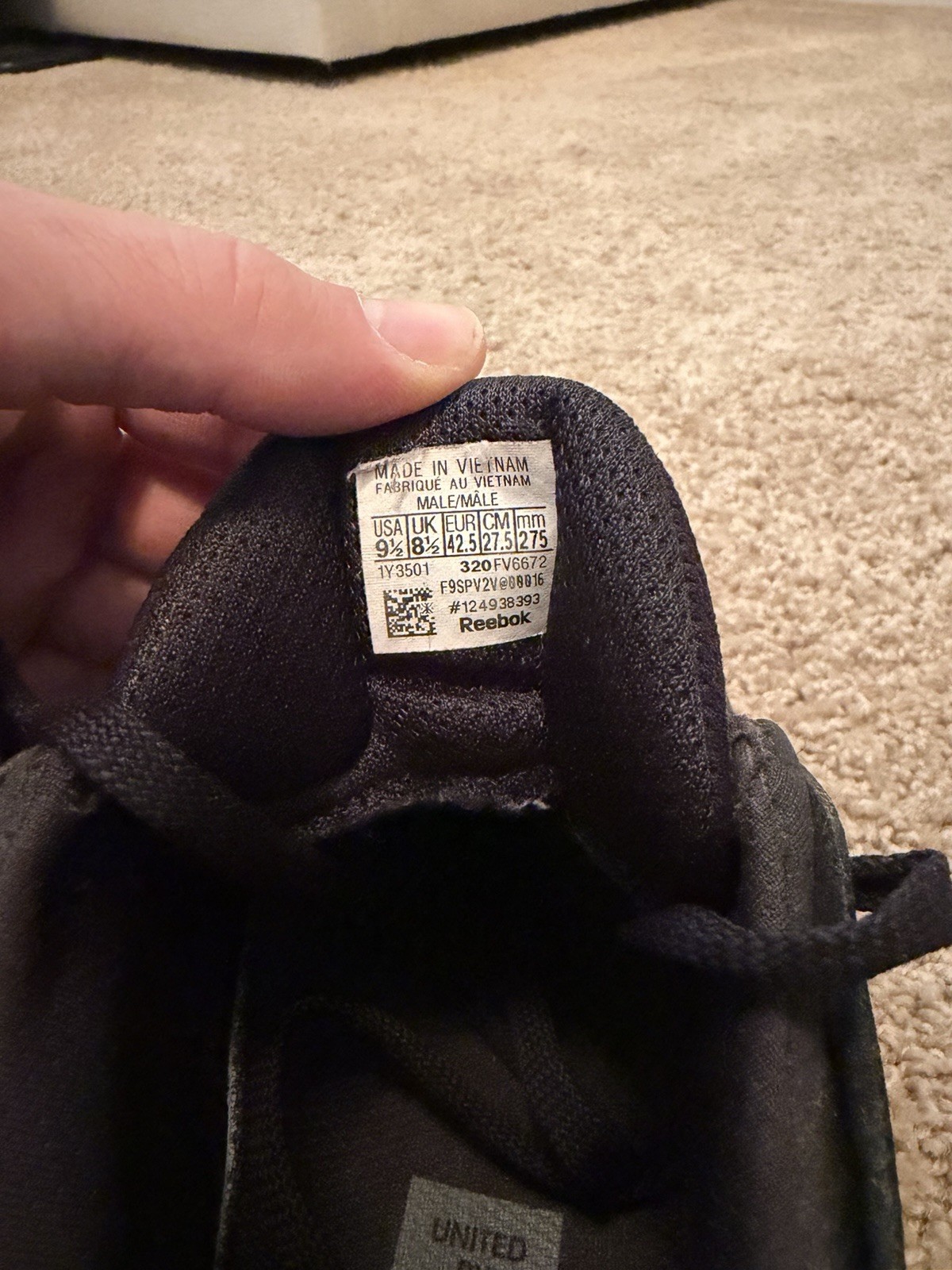 Reebok Nano 10 – Black/Gum Men’s size 10