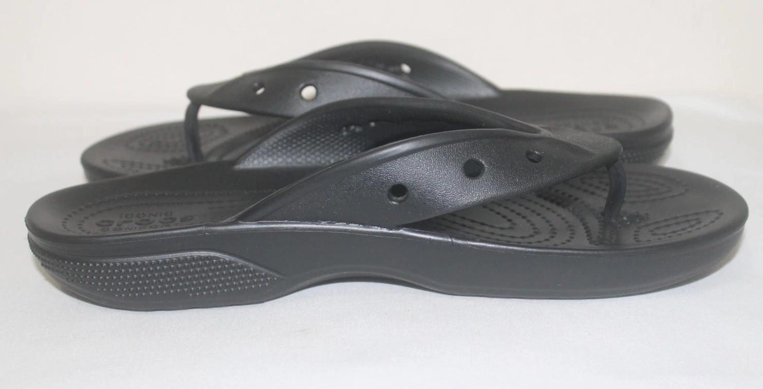 Crocs Baya II M8 W10 Flip Flops Sandals Black Slip-On Iconic Comfort Unisex