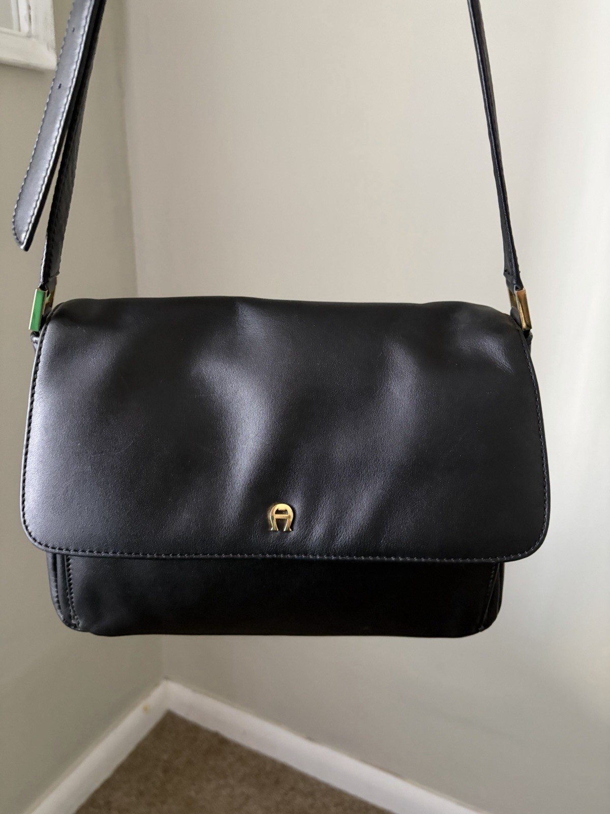 Vintage Etienne Aigner Black Logo Shoulder Bag Magnetic Flap Gold Hardware
