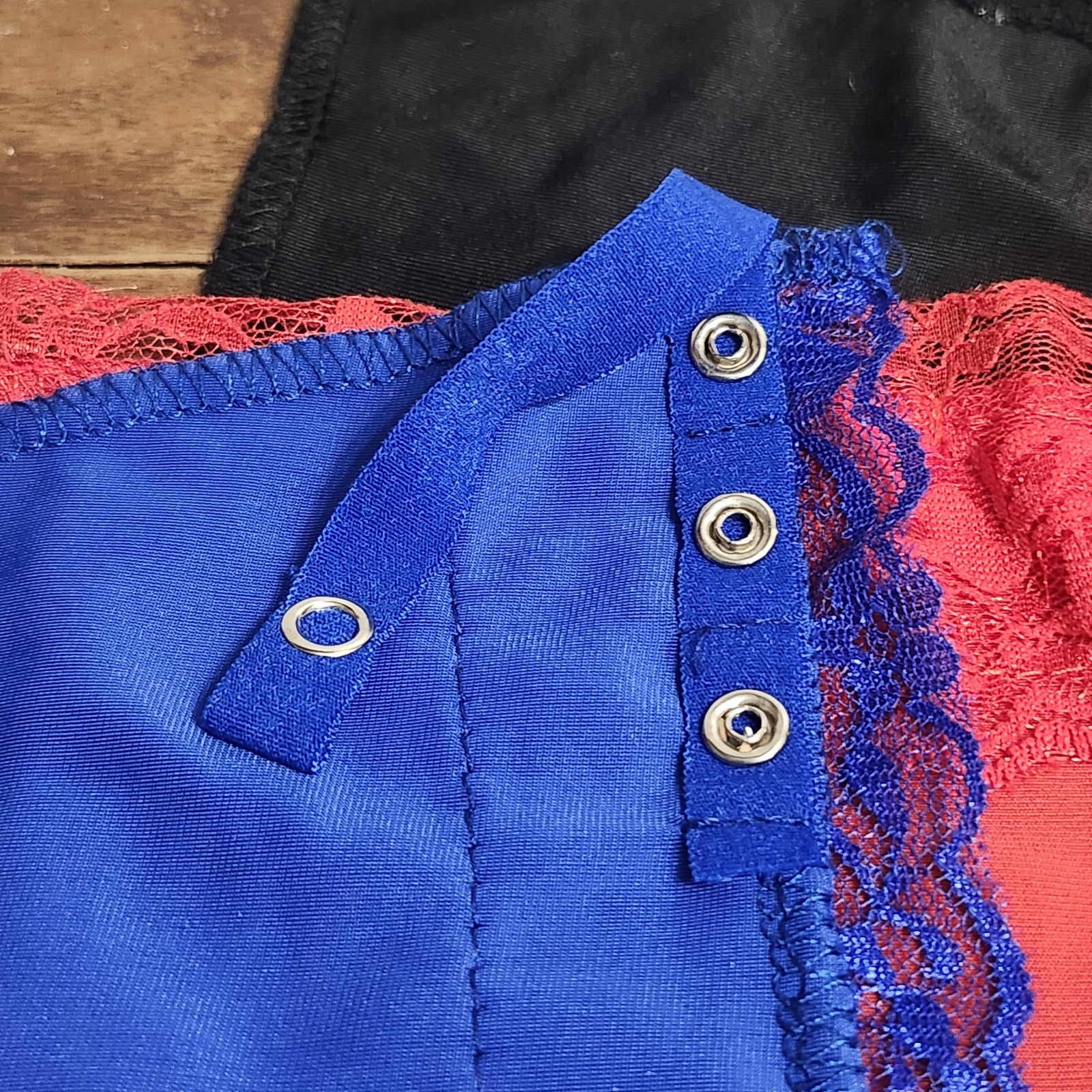 Cami Secret Set of 7 Clip-on Mock Camisoles White Pink Blue Red (As Seen on TV)