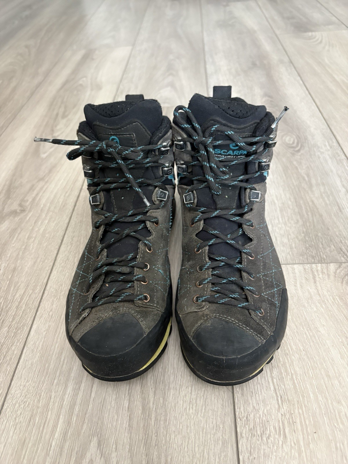 Scarpa Zodiac Plus GTX Men’s Hiking Boots – Gore-Tex & Vibram 39-M6.5 /W7,5