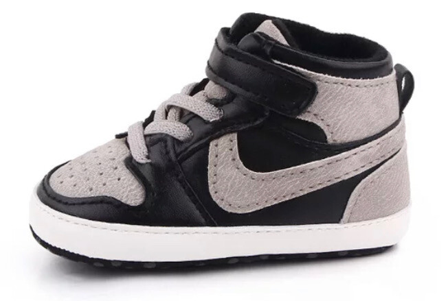 Baby Shoes, soft sole, size 12-18 months, size 3 (13cm)Classic Toddler