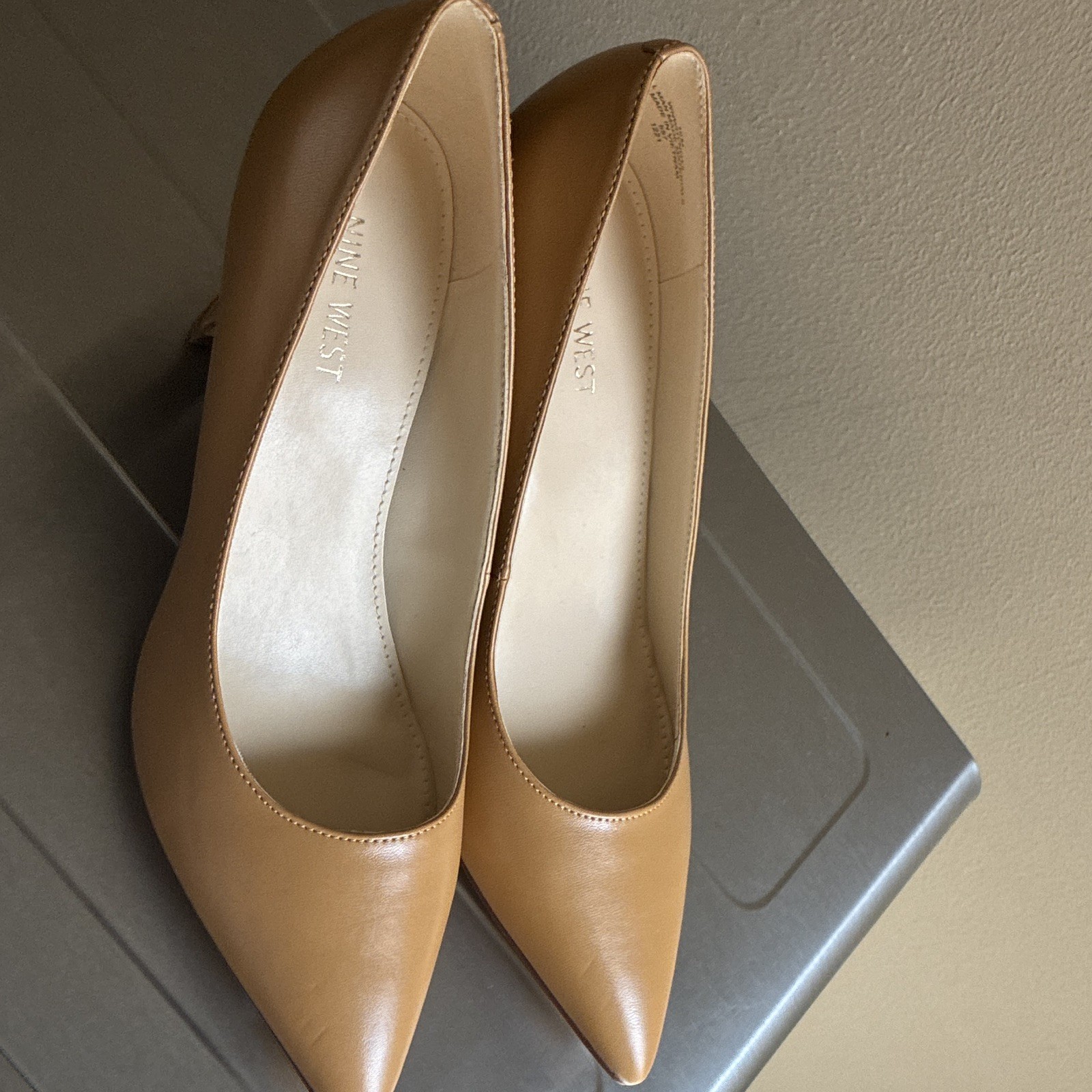 Nine West Cone Heel Pumps, Light Brown Pointed Toe Man Made Materials, 10-M