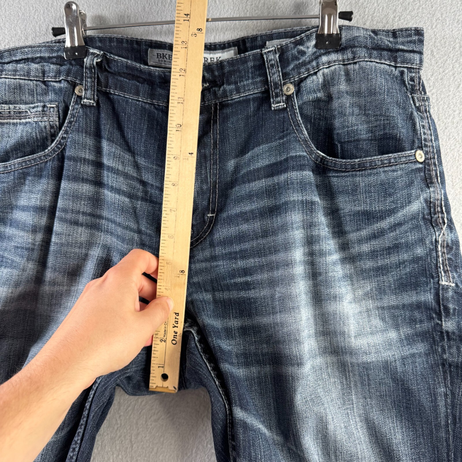 Buckle BKE Jeans Mens 34R (Fits 35×31) Blue Denim Derek Straight Leg SEE DETAILS