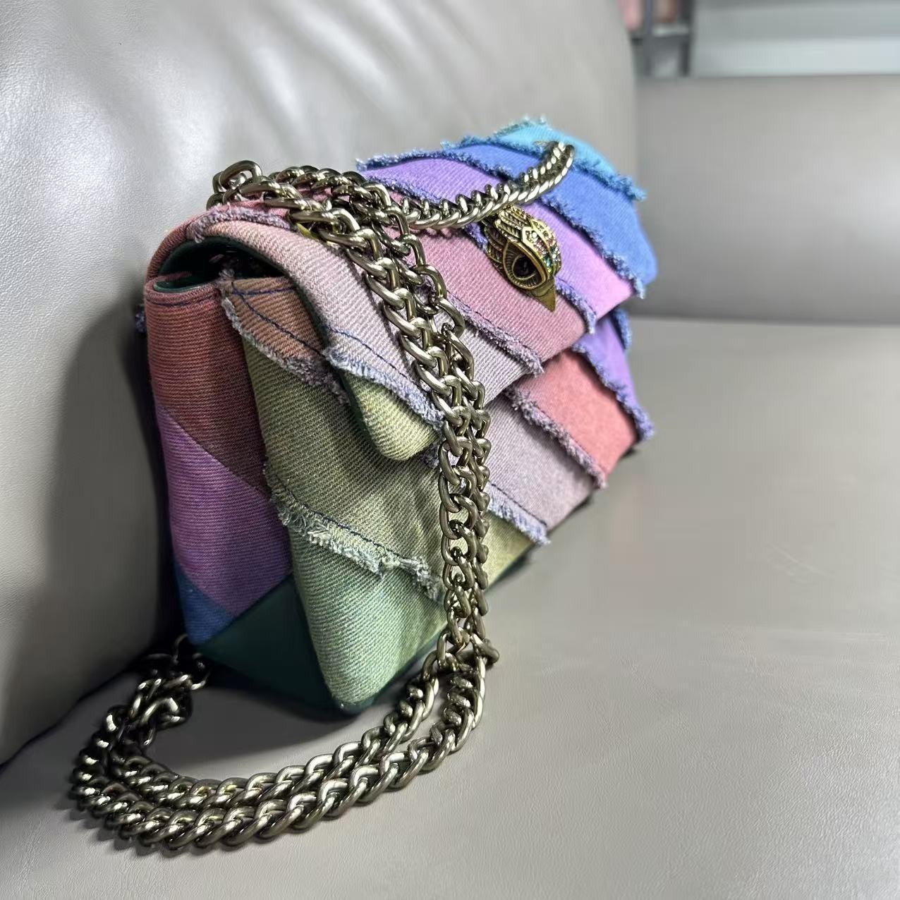 Kurt Geiger London Rainbow Patchwork Crossbody Bag Frayed Eagle 21×8×15 cm