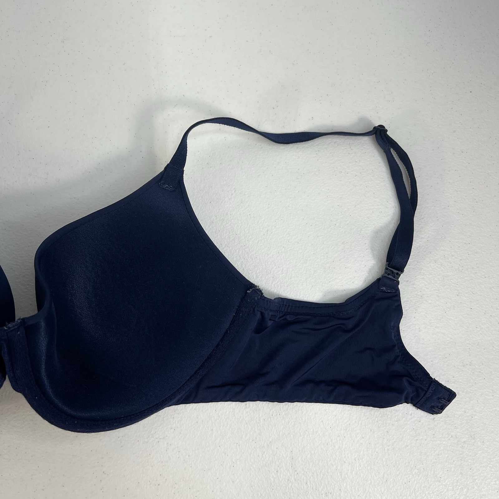 Victoria’s Secret 32D Bra Uplift Semi Demi Push-Up Underwire Multiway Straps