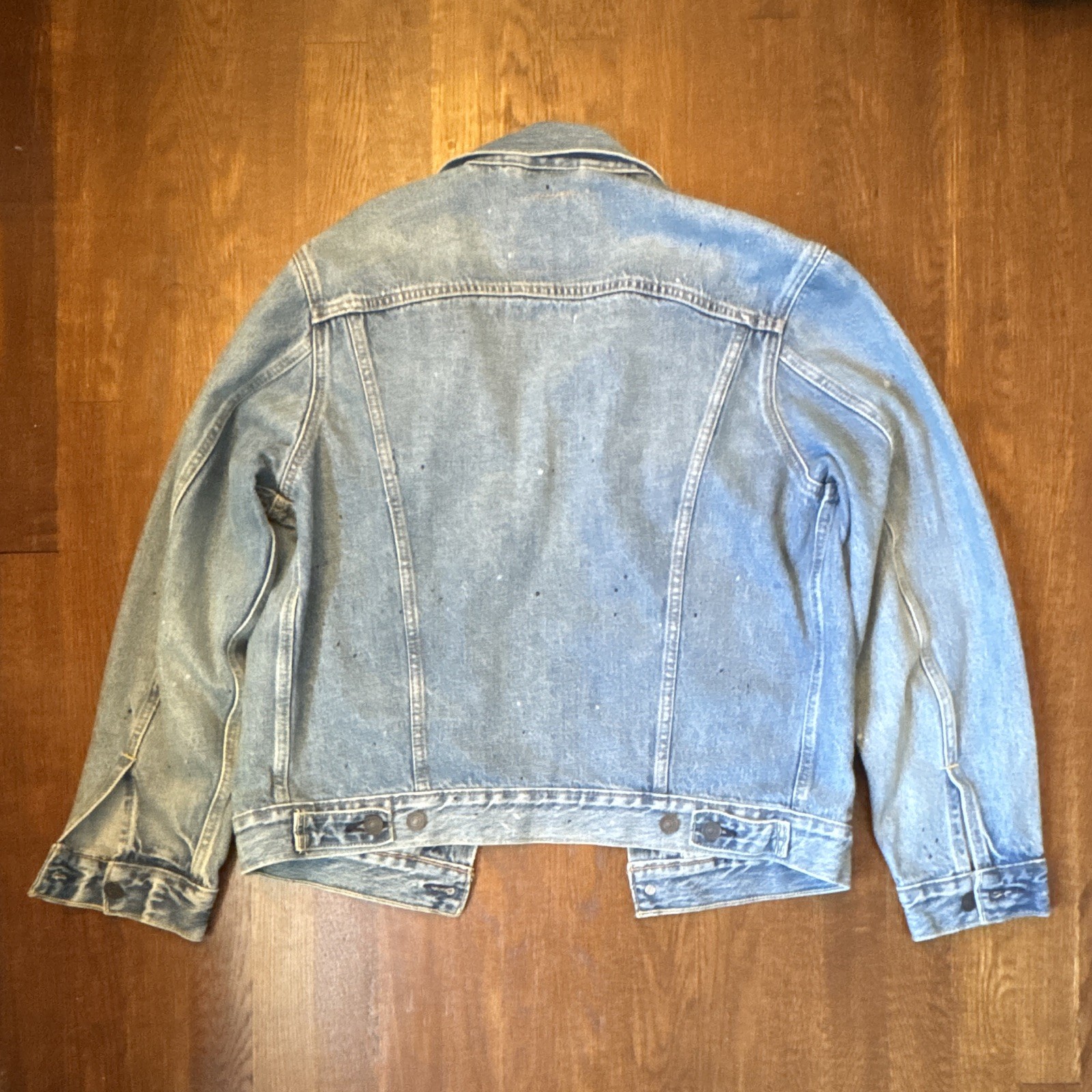 Levi’s LIMITED EDITION Premium Men’s Vintage Splatter Paint Jean Jacket Size S