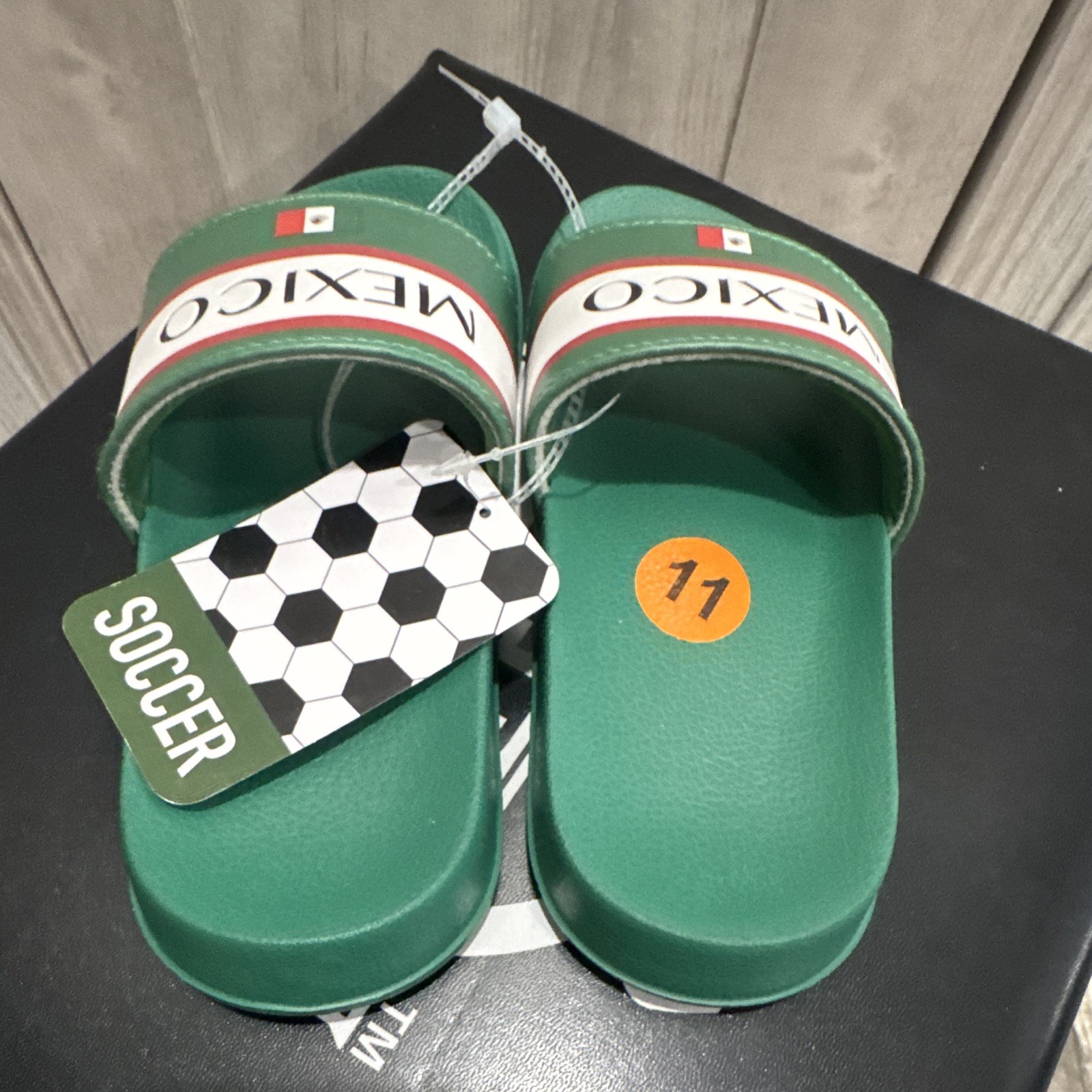 Men’s Mexico Soccer Slide Sandals Green/White/Red Slip-On US 11