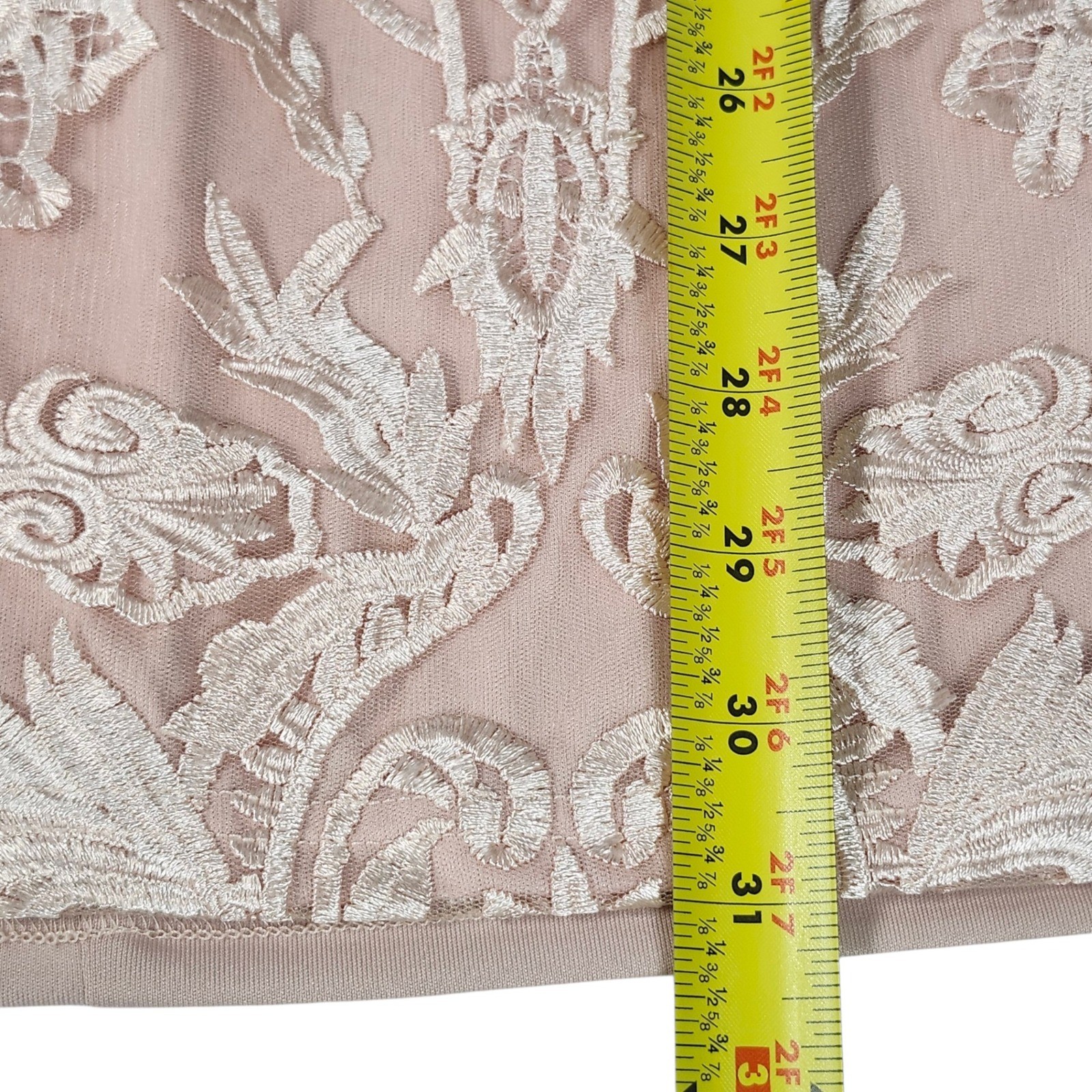 PrettyLittleThing Lace Mini Dress Womens 4 Rose Gold Embroidered Bodycon V-Neck