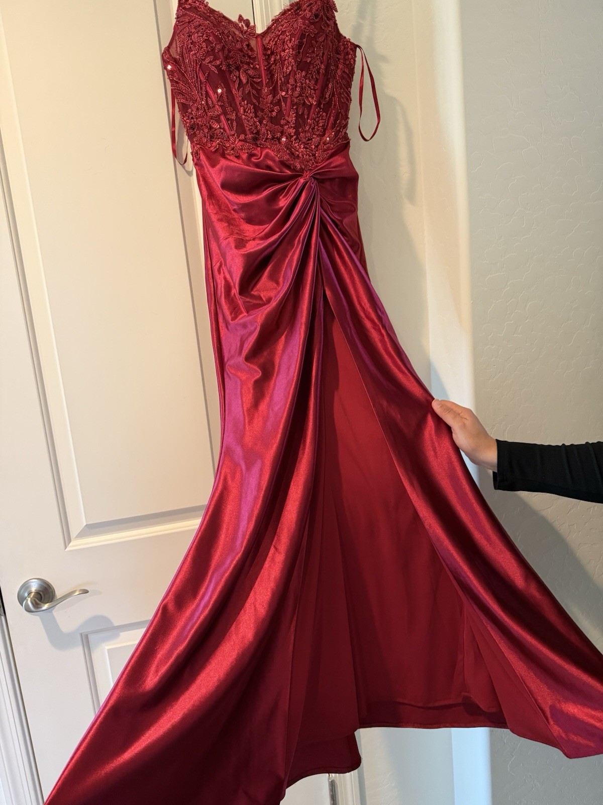 Ladivine by Cinderella Divine Red Satin Sequin Embroidered Mesh Formal Gown XS