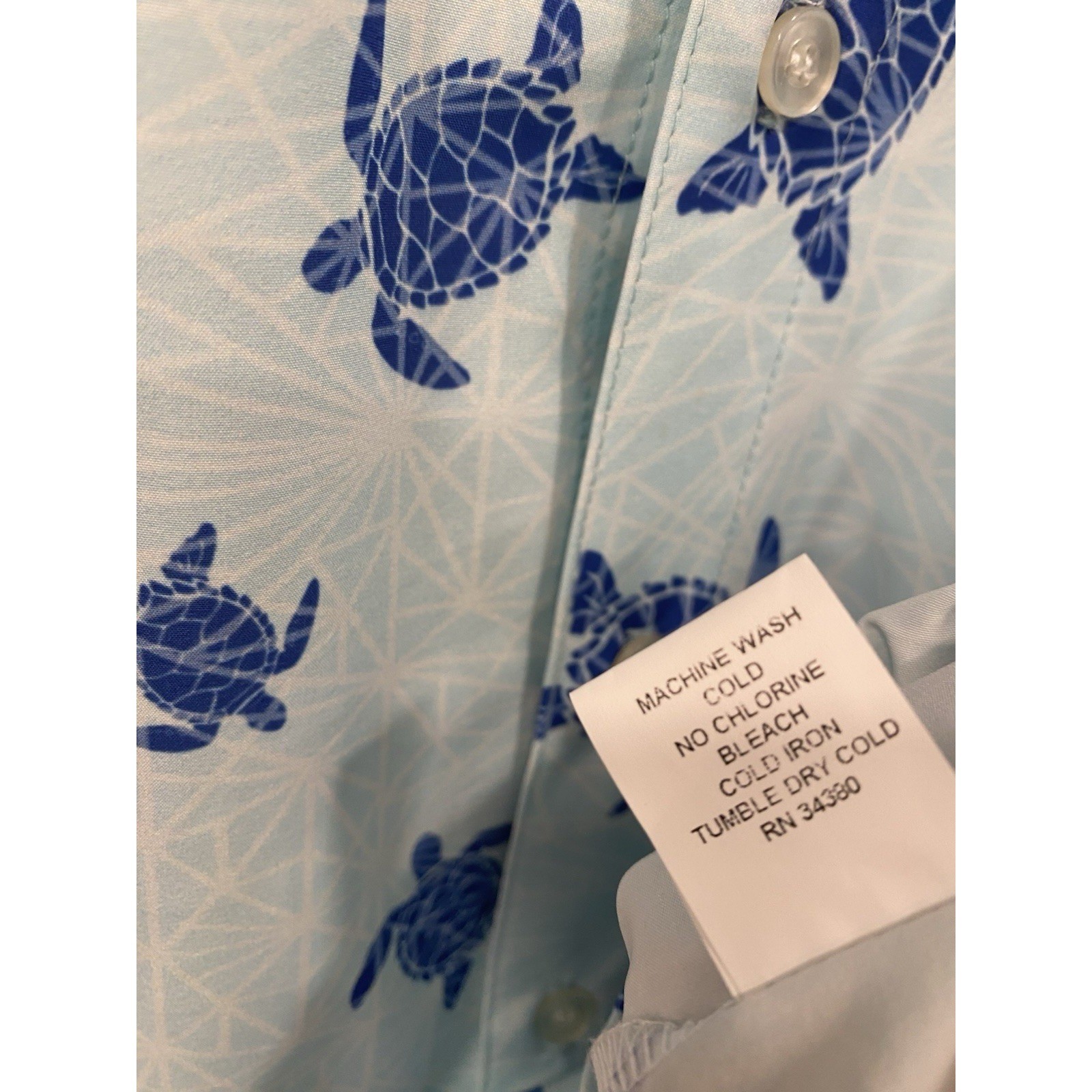 Weekender sportswear beach button down Top Blue turltle print SZ medium