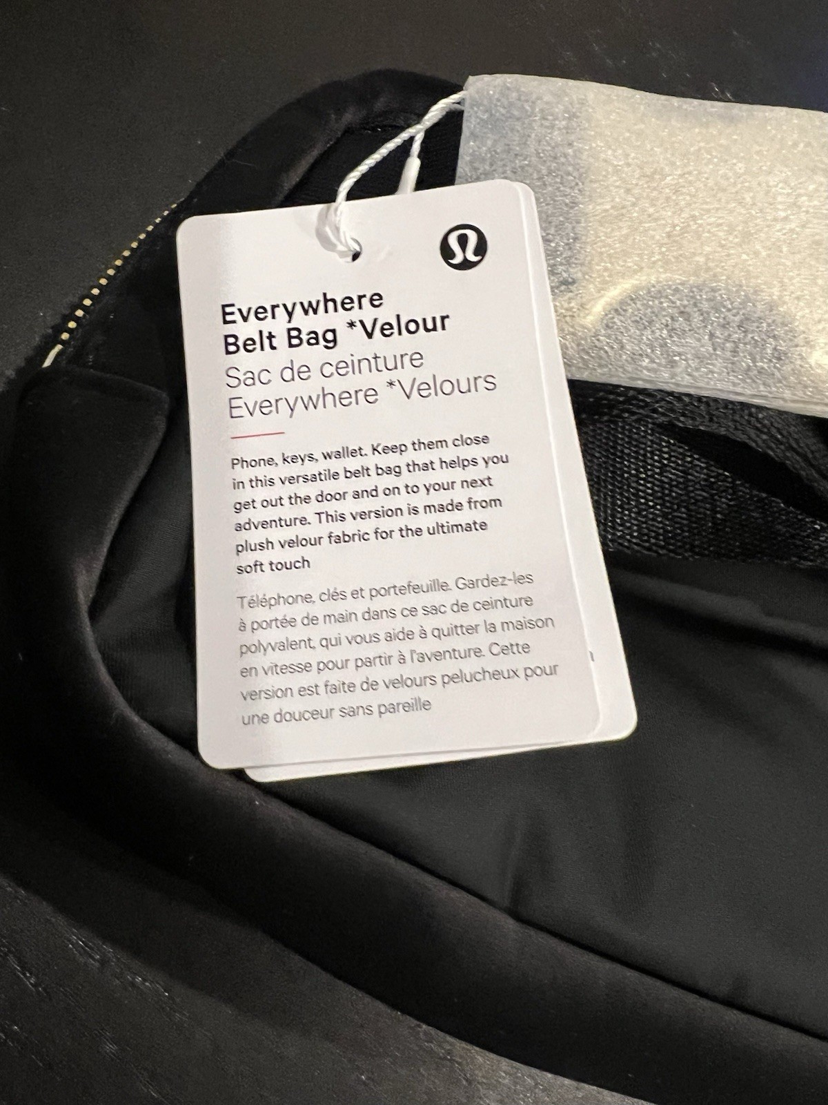 NWT Lululemon Everywhere Belt Bag 1L Velour – Black / Gold – Crossbody