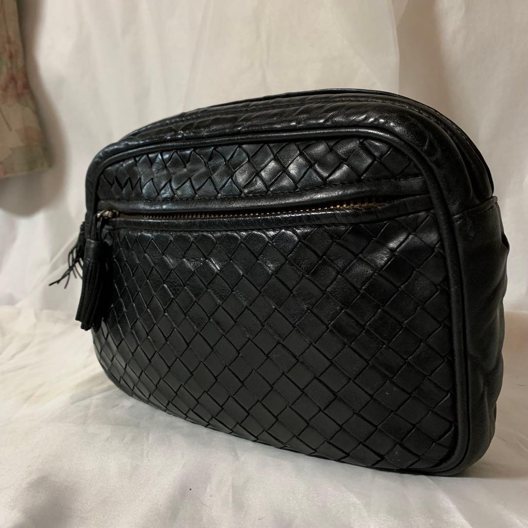 Bottega Veneta Intrecciato Leather Clutch Bag Black Size W21.5cm Excellent