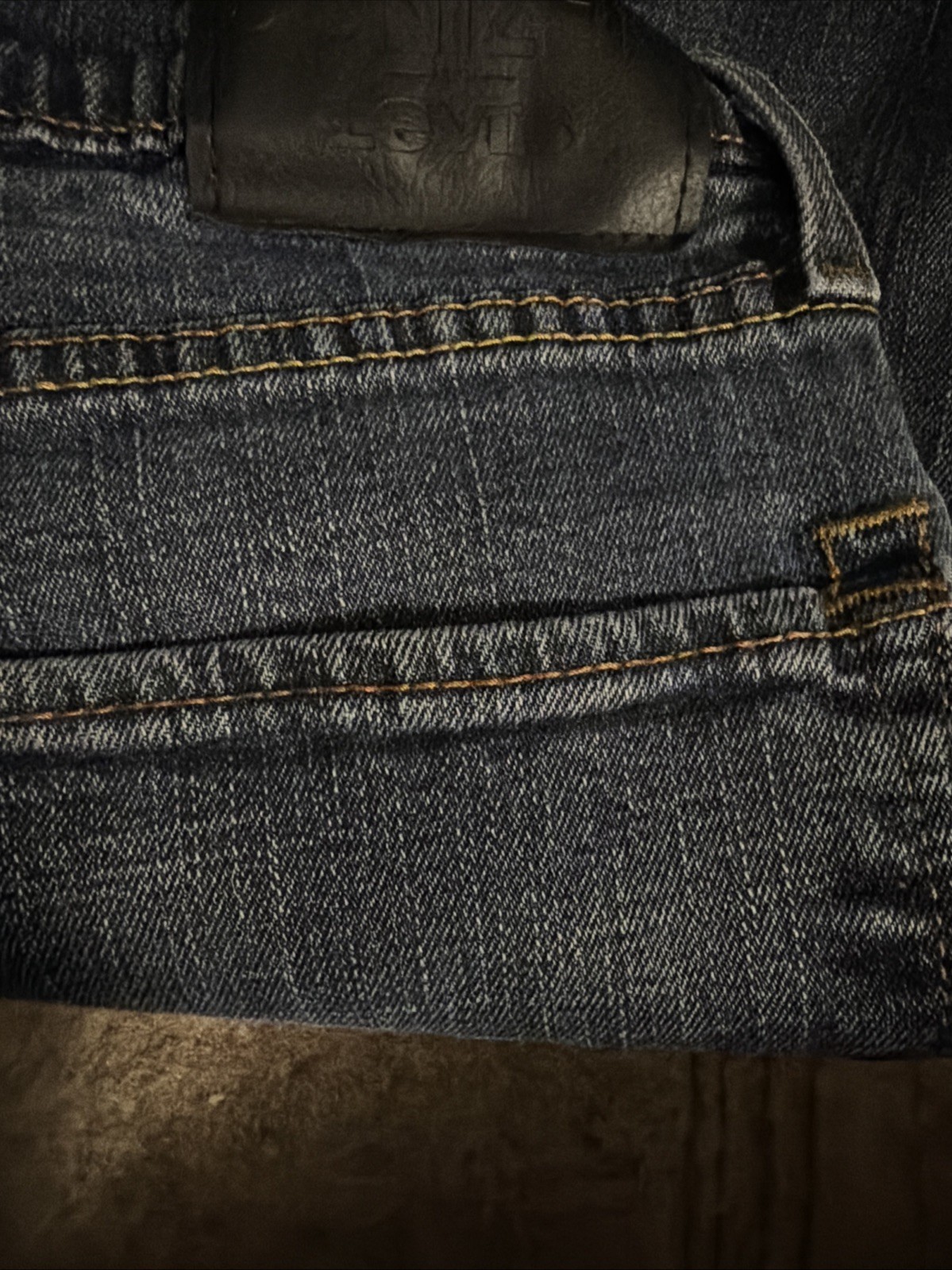 Denizen From Levi’s Men’s 232 Slim Straight Fit Jeans W32x L34
