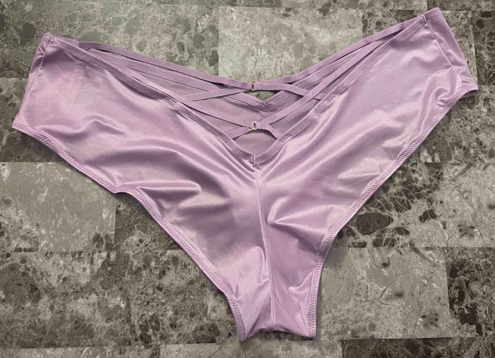NWT VICTORIA’S SECRET LAVENDER SATIN SMOOTH STRAPPY BACK HIGH LEG CHEEKY PANTIES