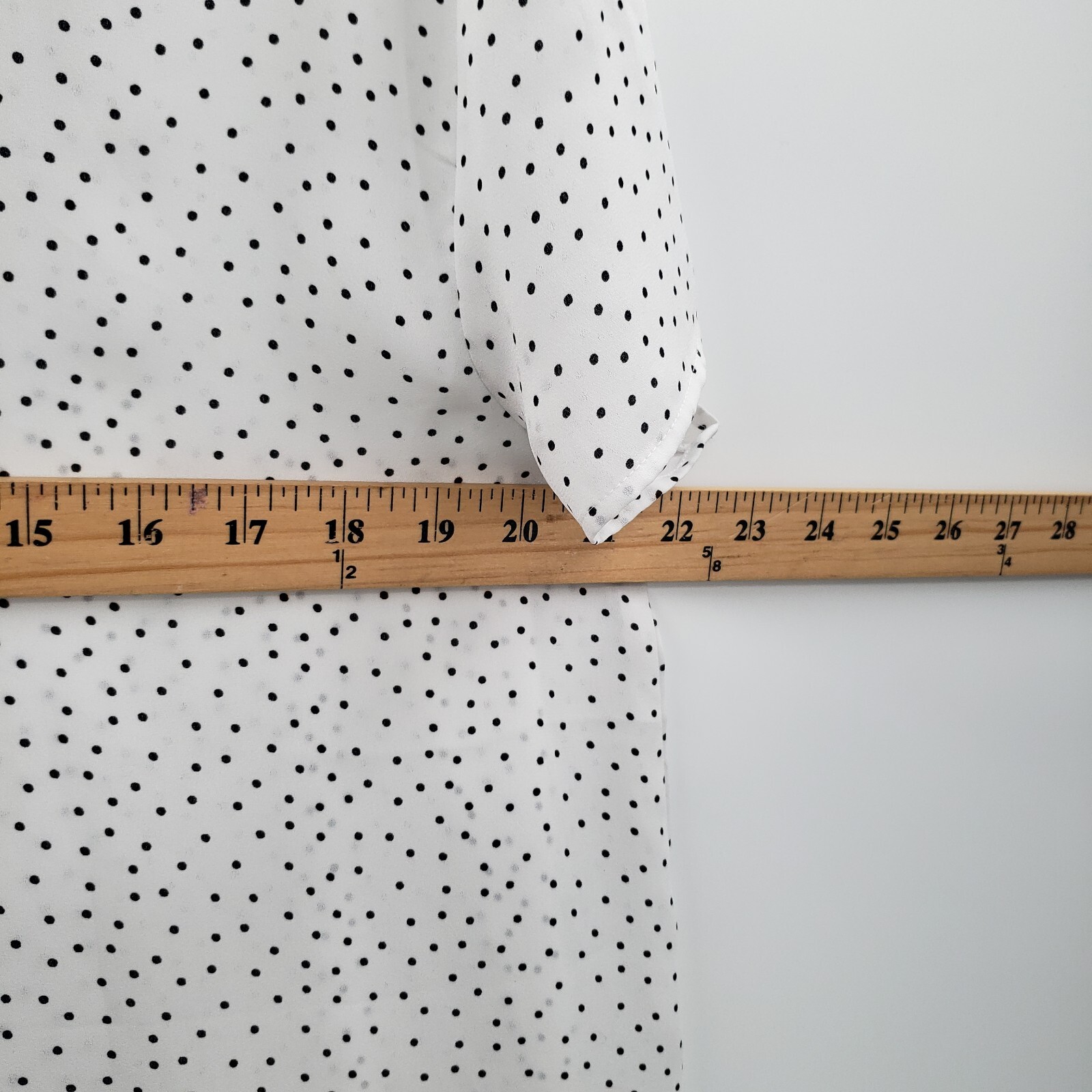 LOFT Large Polka Dot Blouse Womens White Black Button Accent Short Sleeve Top