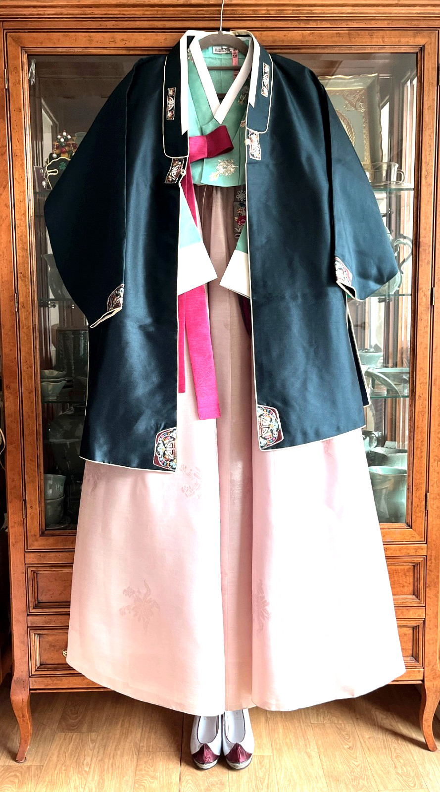 S-M Traditional Korean Hanbok Dress Silk Durumagi Coat-Midnight Navy/ Ivory Trim