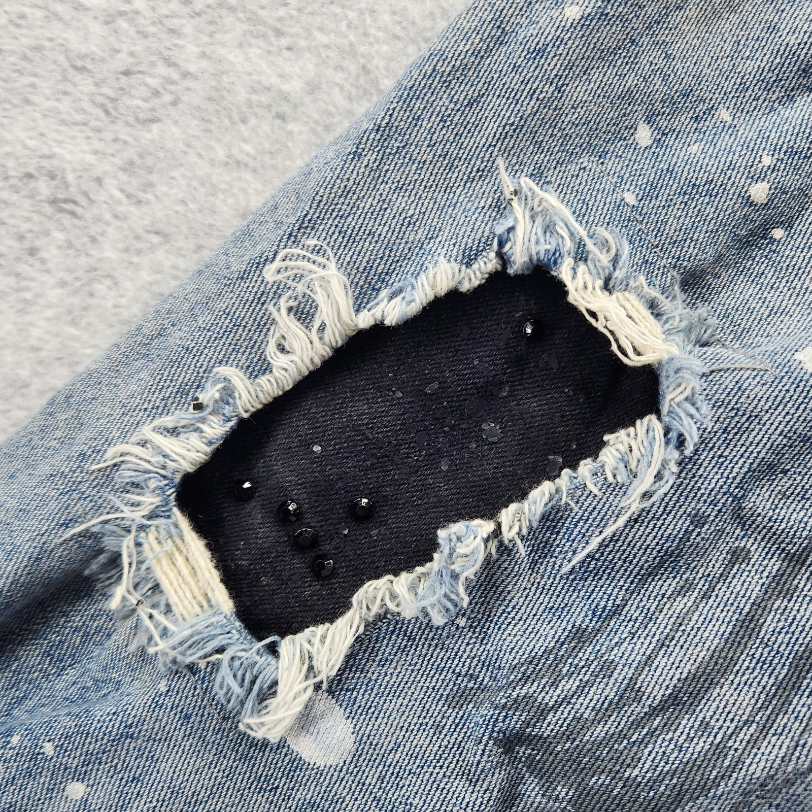 RSTNE Jacket Mens Large Blue Denim Distressed Paint Splatter Ripped Studded