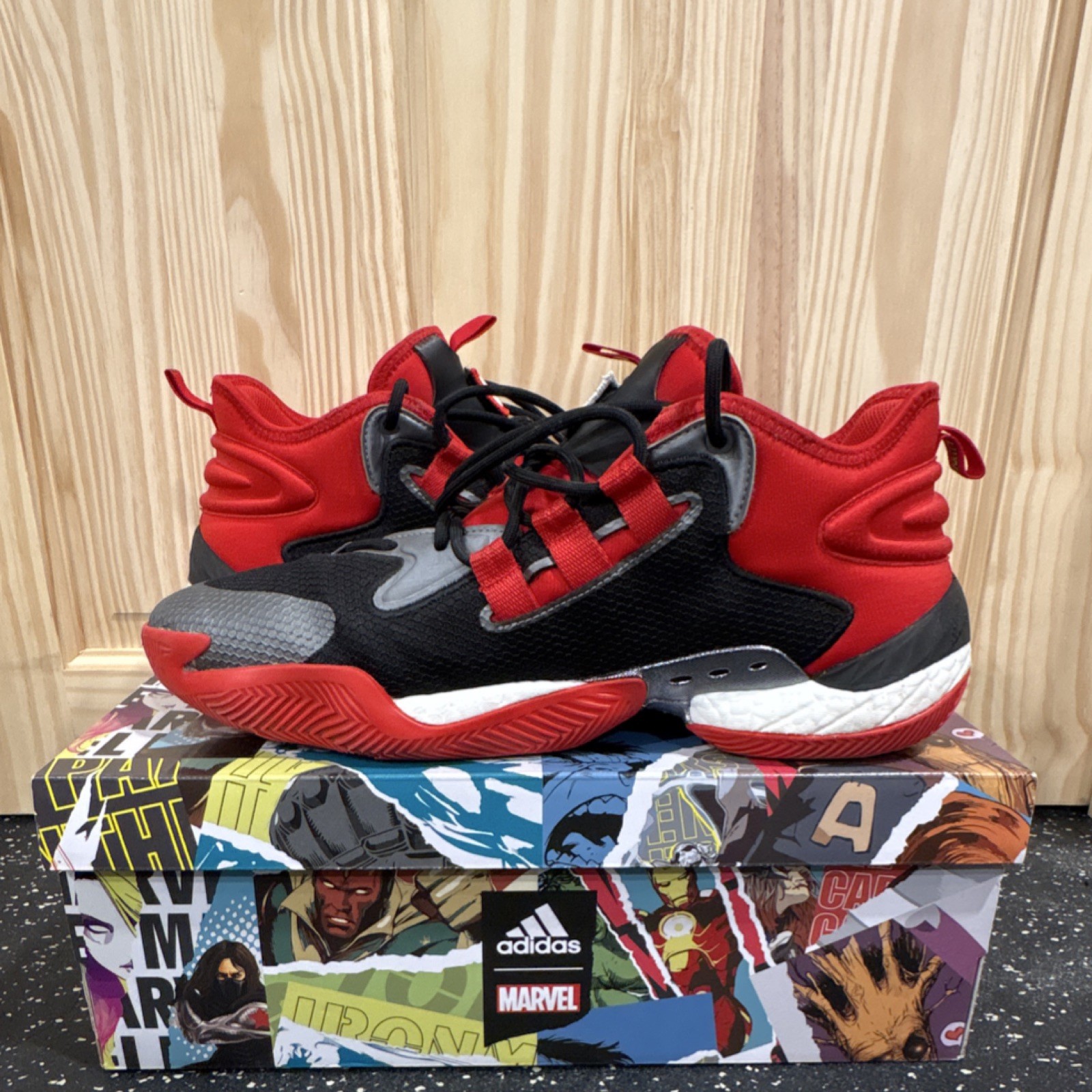 SIZE 11.5 – Adidas Marvel Ant-Man BYW Select Boost – Black Red Gray – With Box