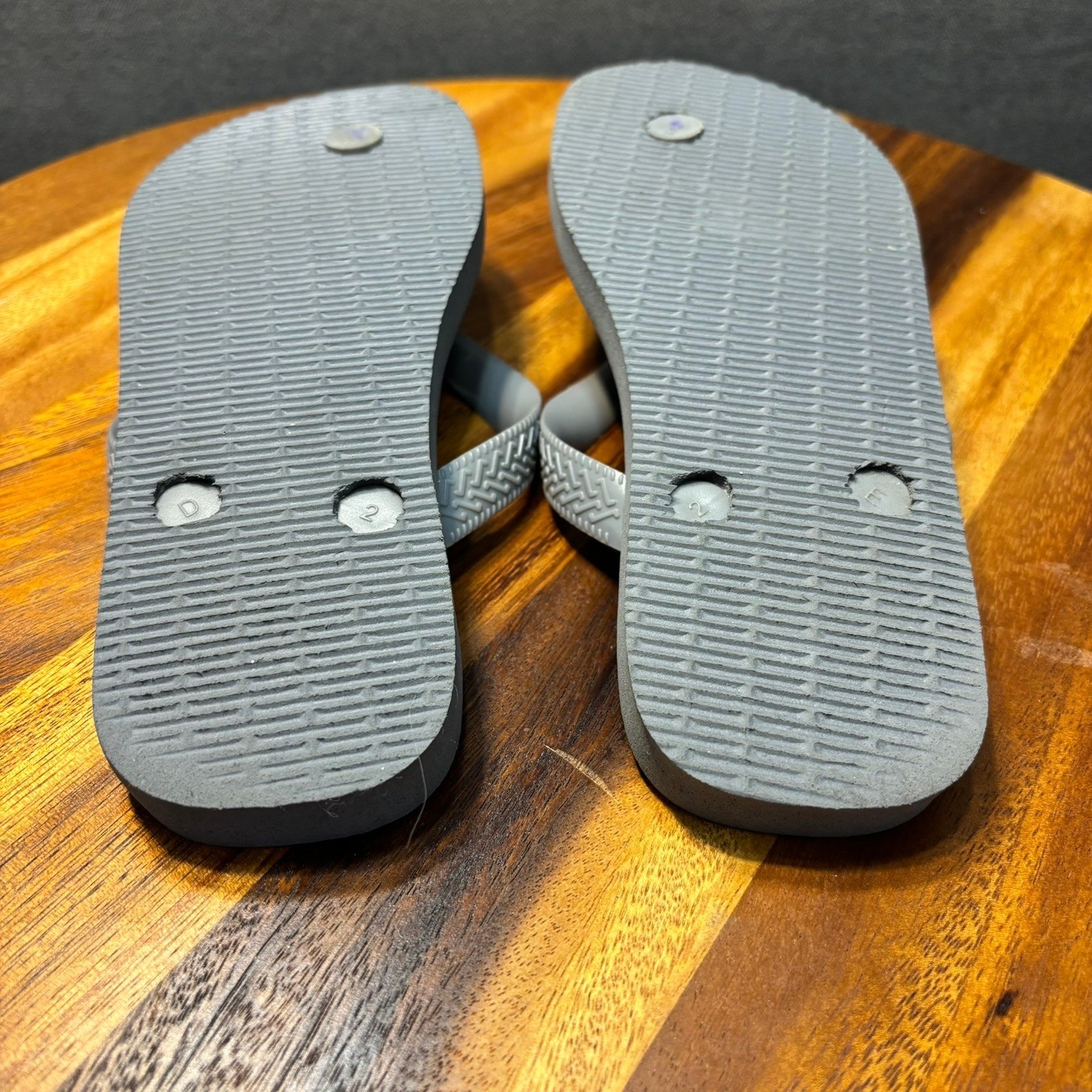 Havaianas, Grey/Blue Colorblock Flip Flop Sandals Boys – Size 3/4Y