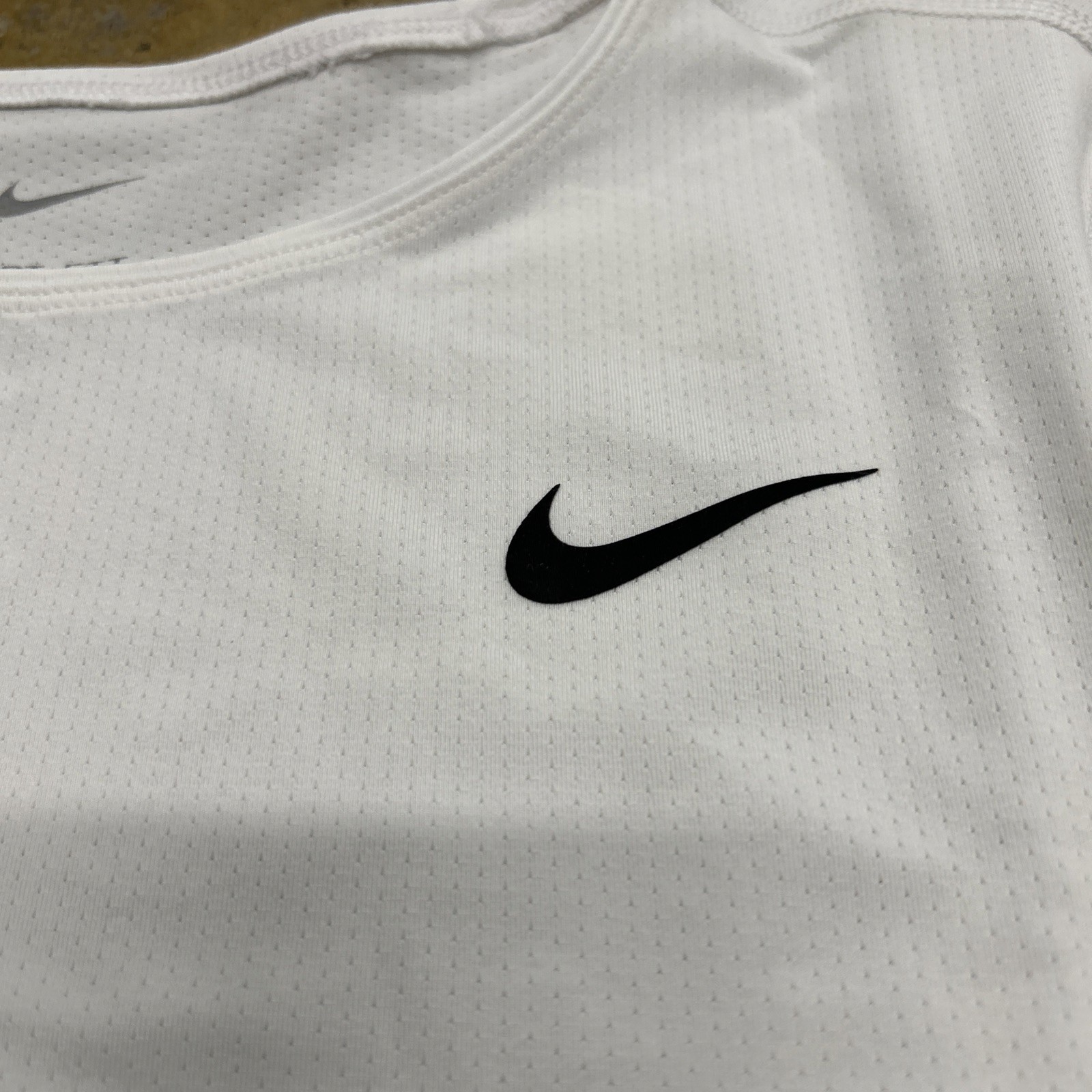 Nike Womens Pro Allover Mesh Short Sleeve Top 2.0 White DH4905-100 Sz Small NWT