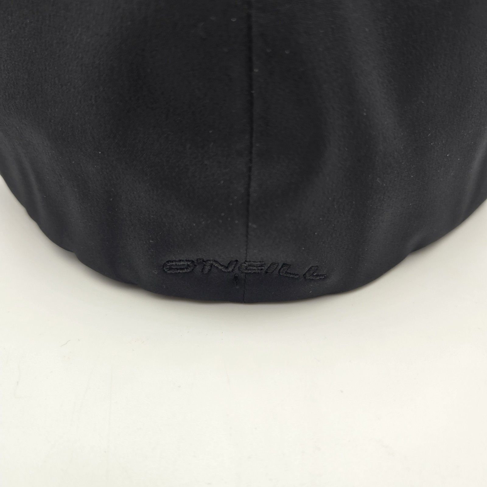 NEW O’Neill Flexfit Delta Fitted Hat Cap Mens Large/XL Black Stain Block Tech