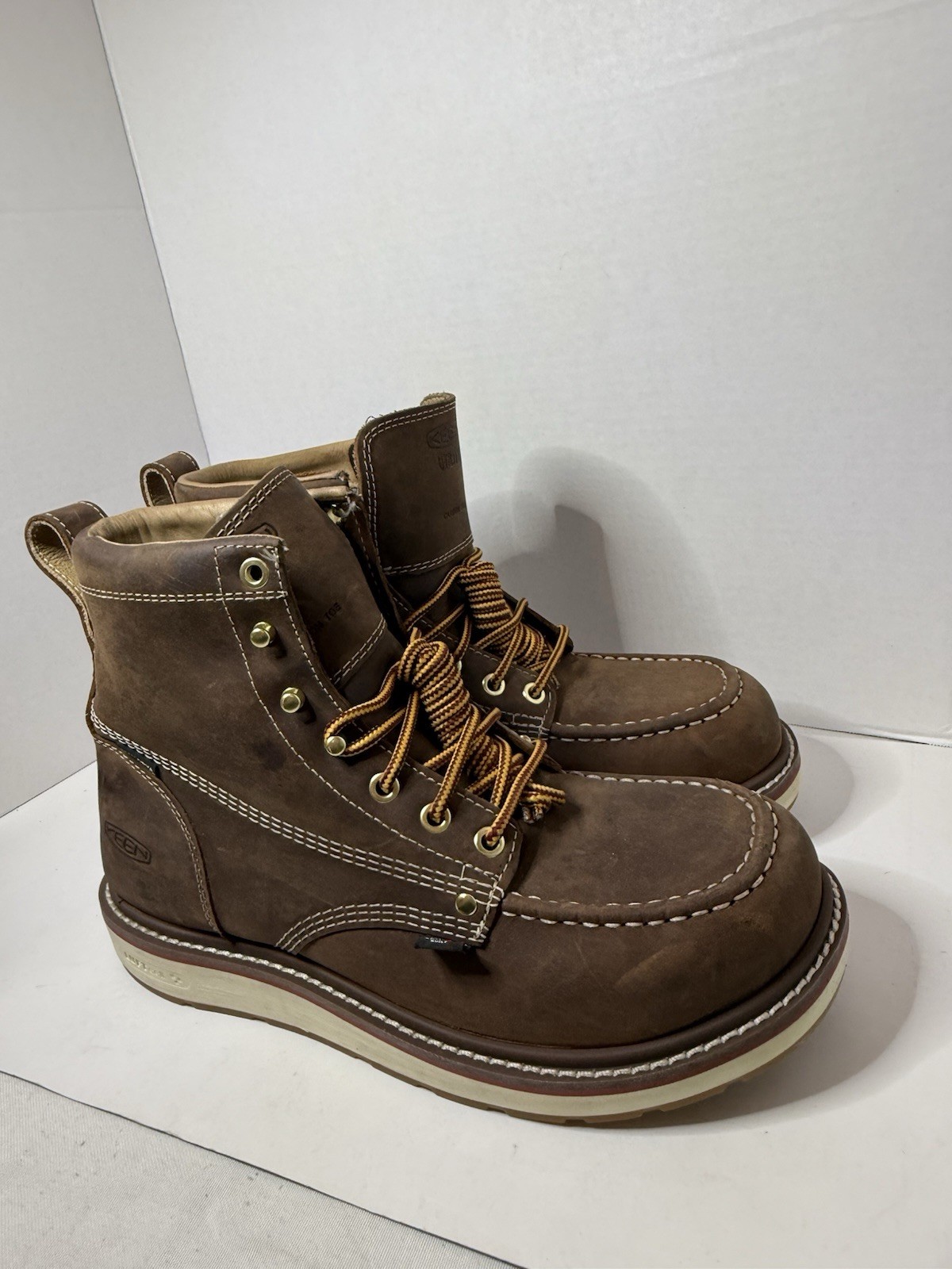 KEEN Utility Men’s Liberty 6″ Waterproof Work Boots Chestnut/Gum SZ 8.5D 1030604