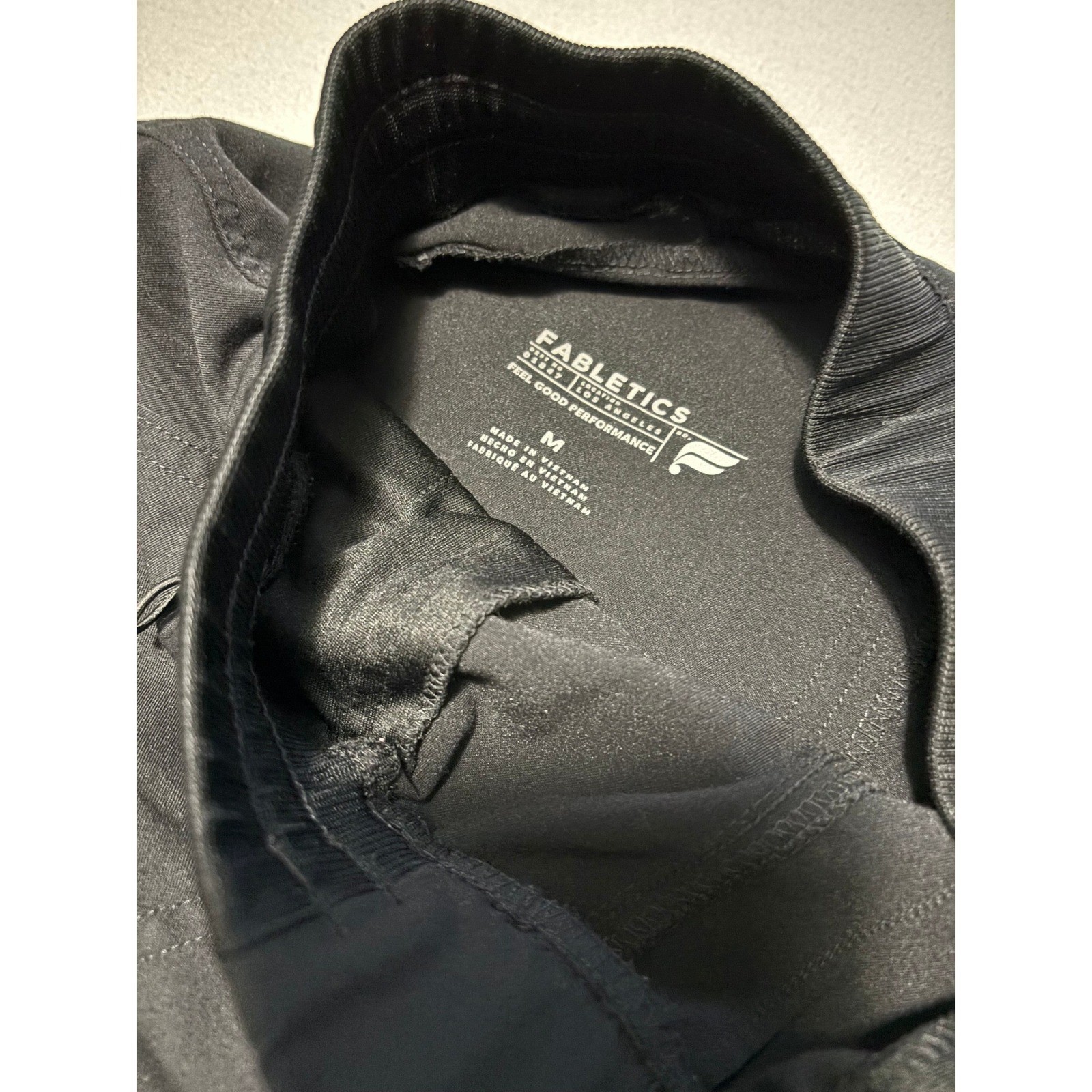 Fabletics Feel Good Cargo Joggers Black Women Medium Drawstring Pants