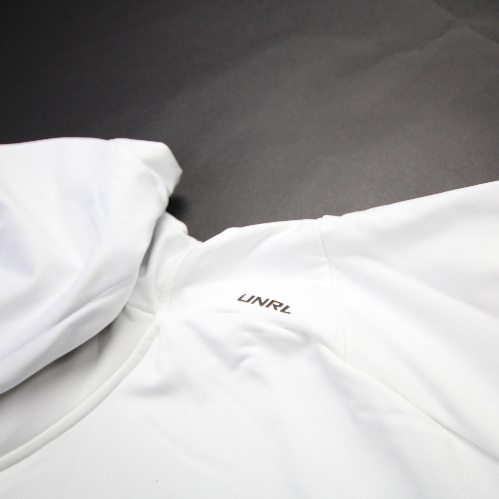 UNRL Sweatshirt Men’s White New with Tags 3XL
