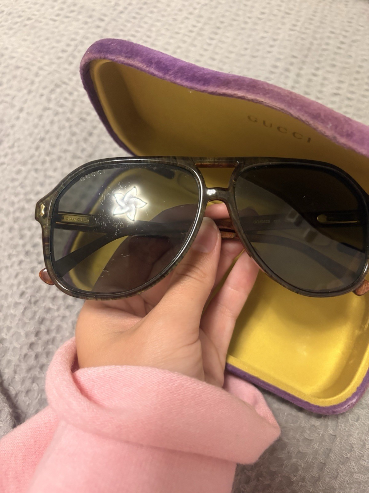 Gucci Sunglasses | Brown Marbled Frame | Authentic | Comes in Purple Velvet Case