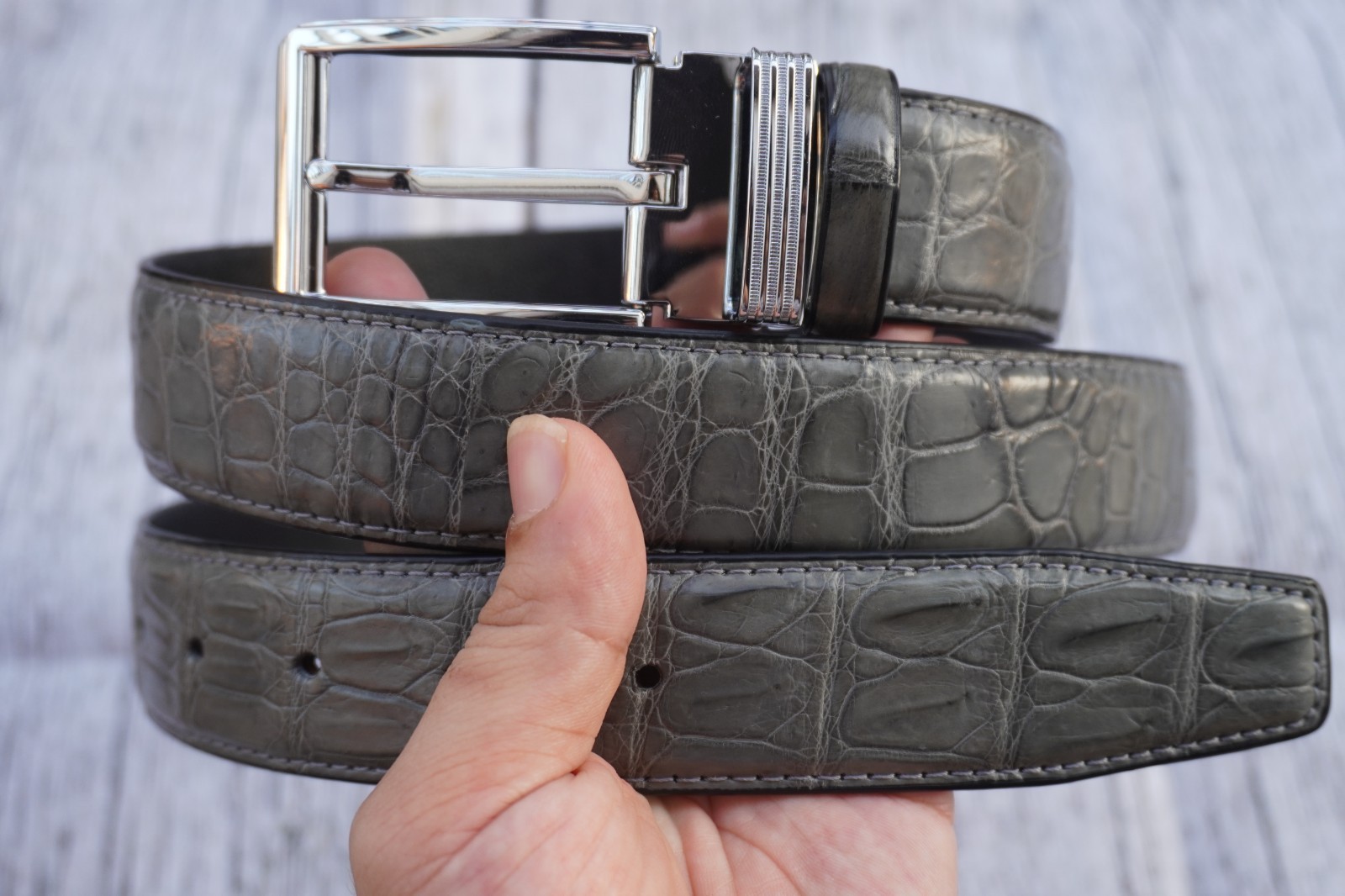 W 1.5 inch – Gray Genuine Crocodile Belly Leather Skin Men’s Belt #R42