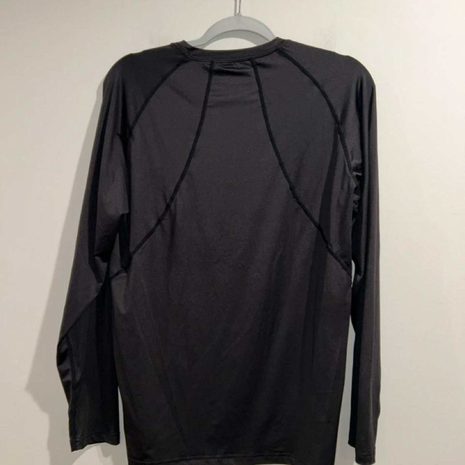 Unbranded Women’s Black and Grey Shirt