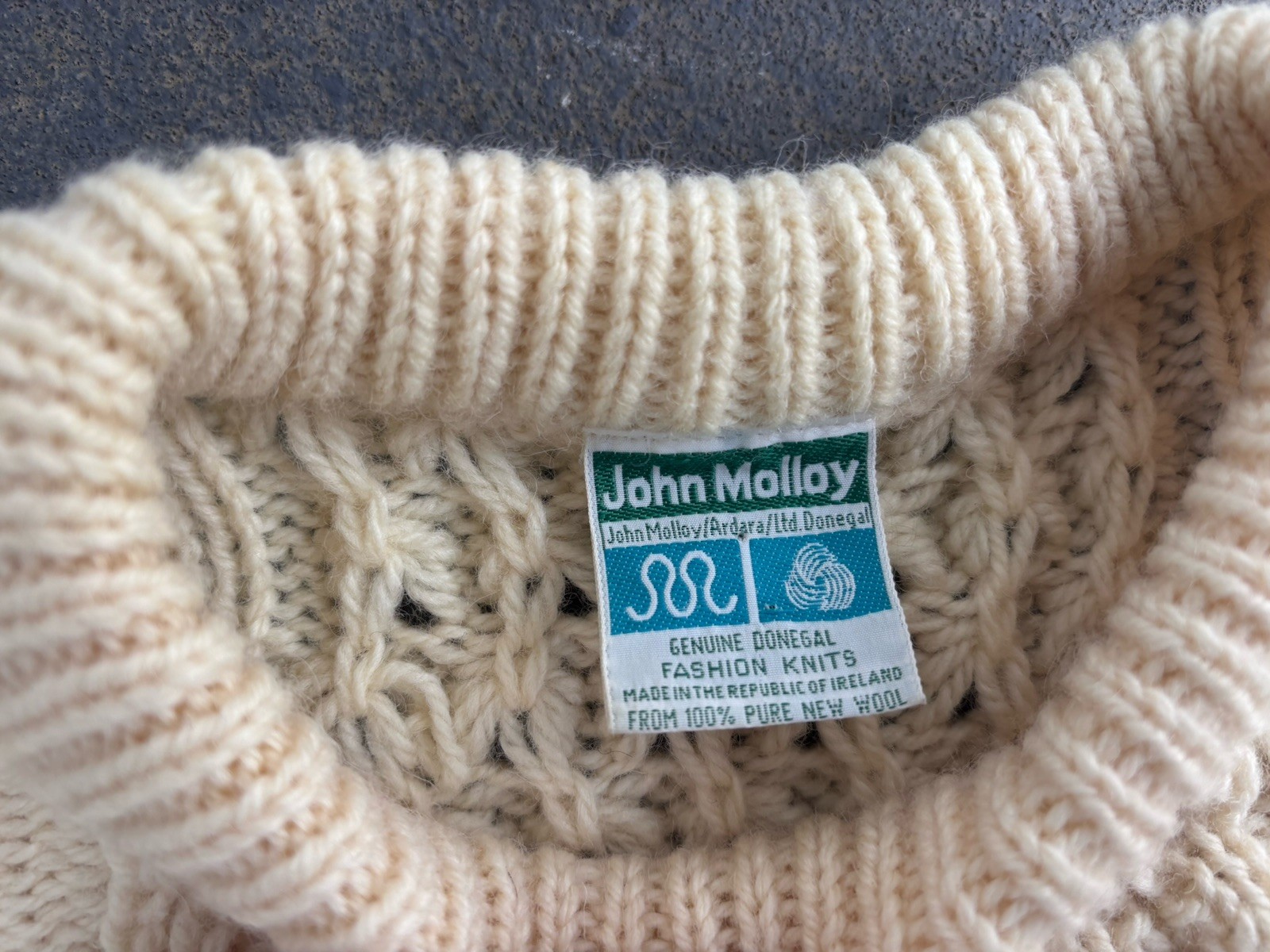 VTG John Molloy Ireland FISHERMAN sweater.ivory/excellent Condition.LG