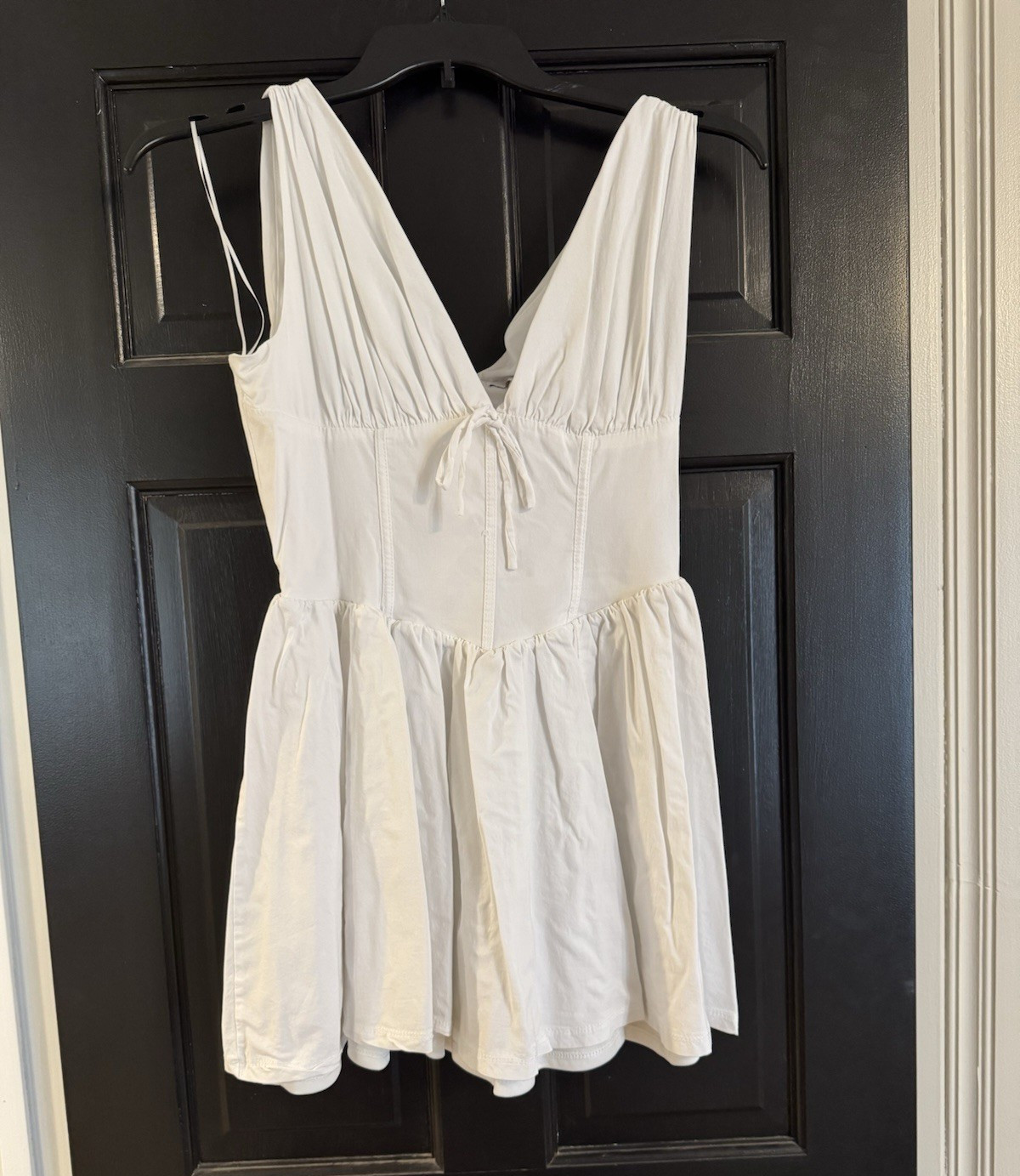 Lelanie White Solid V-Neck Strappy Sleeveless Mini Sundress Tie Women’s L