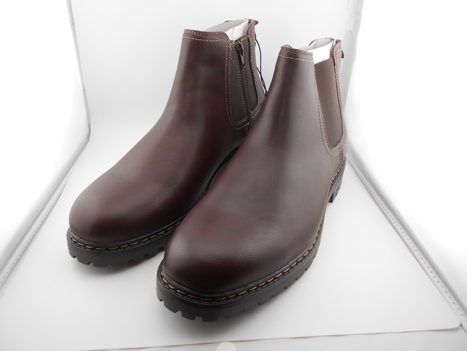 Madden NYC Men’s Brown Pull-On Side Zip Elastic Gore Muse Chelsea Boots 10.5