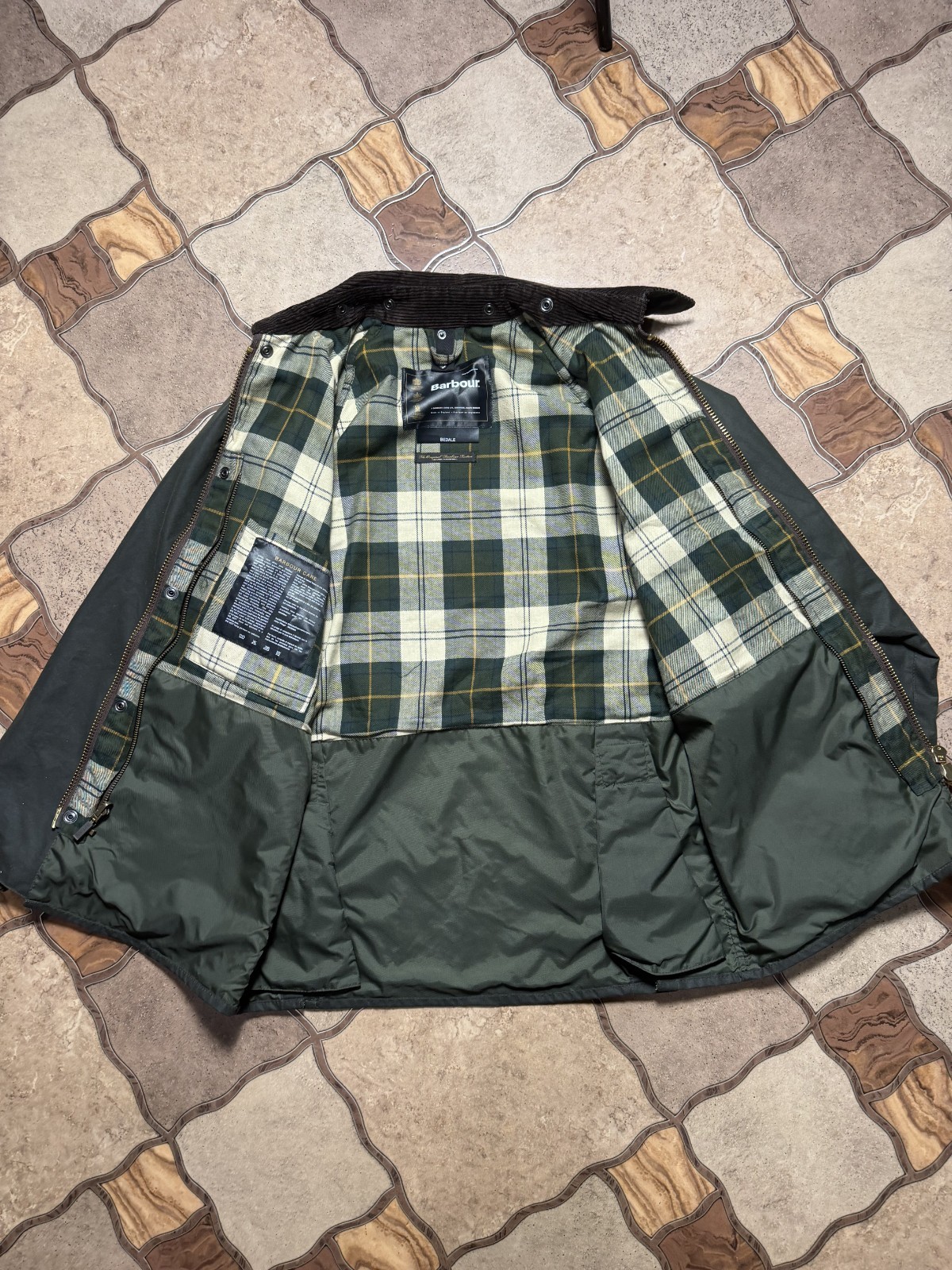 Barbour Bedale A320 Men Waxed Cotton Jacket Olive Green Coat England C3691