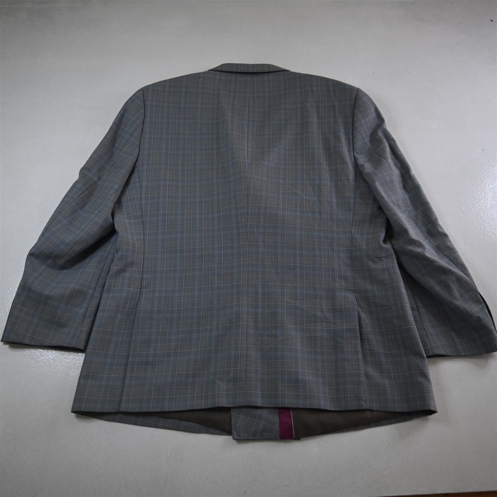 Lineage 46R 40×32 Gray Plaid Double Breasted Mens Jacket Pants Suit