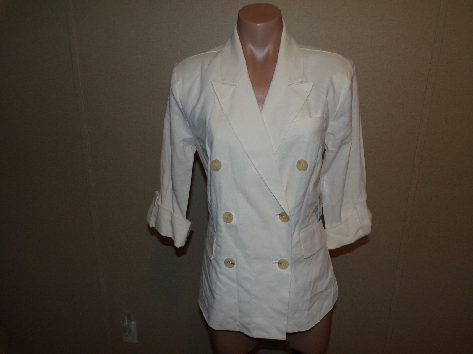 Sofia Jeans Sofia Vergara Blazer Jacket Medium Cream White Roll Tab Sleeve NWT