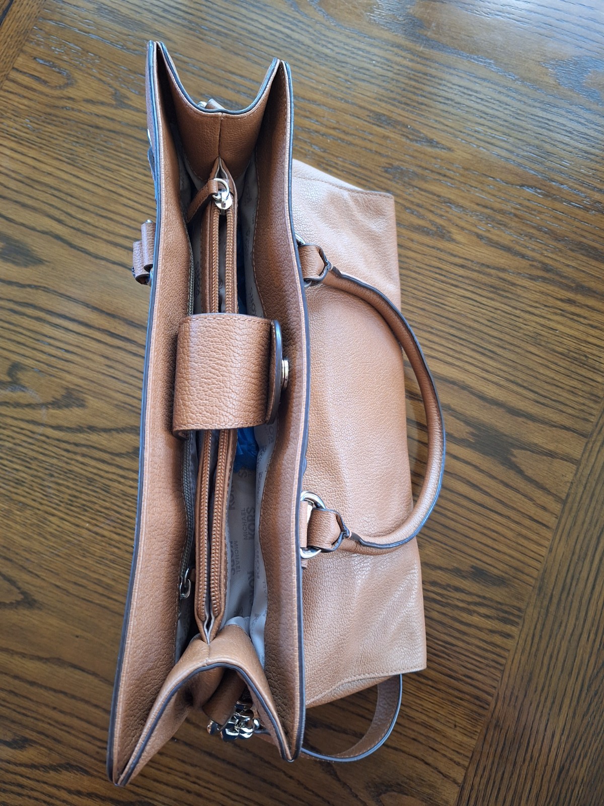 MICHAEL KORS Hamilton Large Tan & Silver Leather Tote Bag