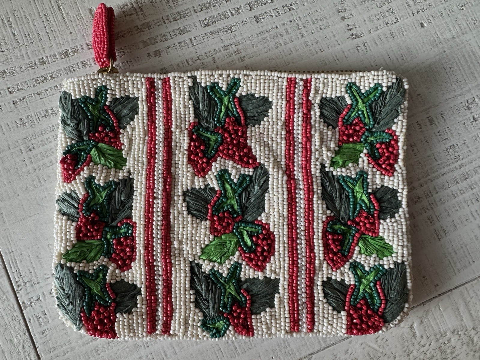 ANTHROPOLOGIE MAEVE FIONA MEDIUM BEADED POUCH IN STRAWBERRY PRINT