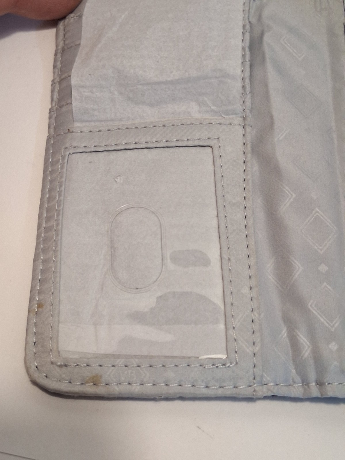 Vera Bradley RFID Smartphone Wristlet Wallet Dog Show Actual Picture Quilted